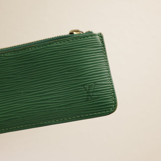 LOUIS VUITTON Epi Leather Green Key Cles