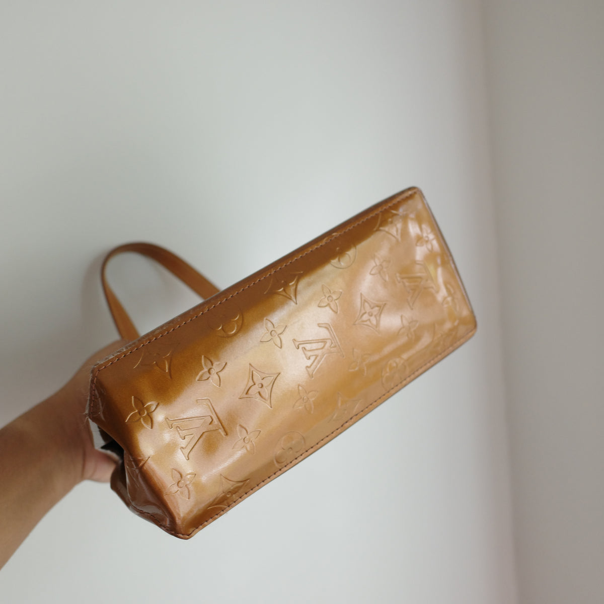 LOUIS VUITTON Vernis Reade PM Bronze