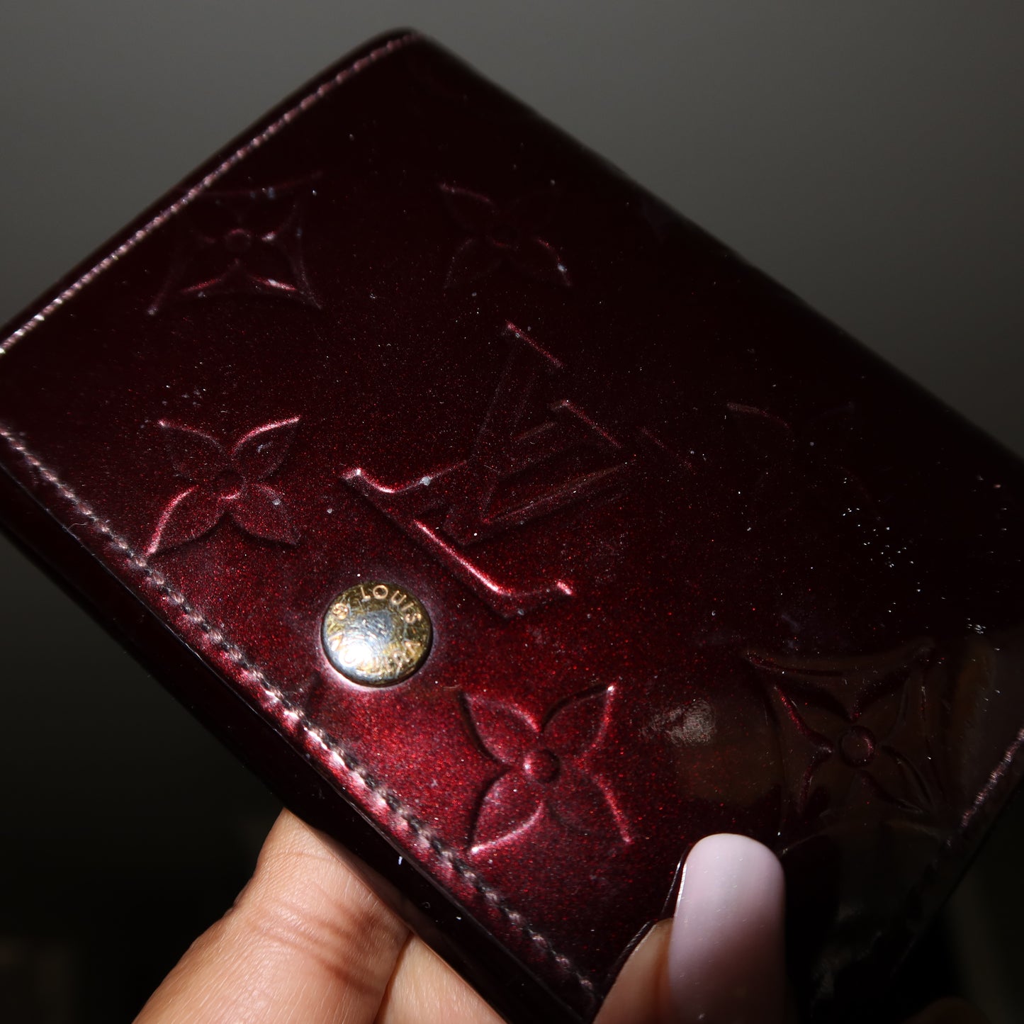 LOUIS VUITTON Amarante Vernis Envelope Business Card Holder