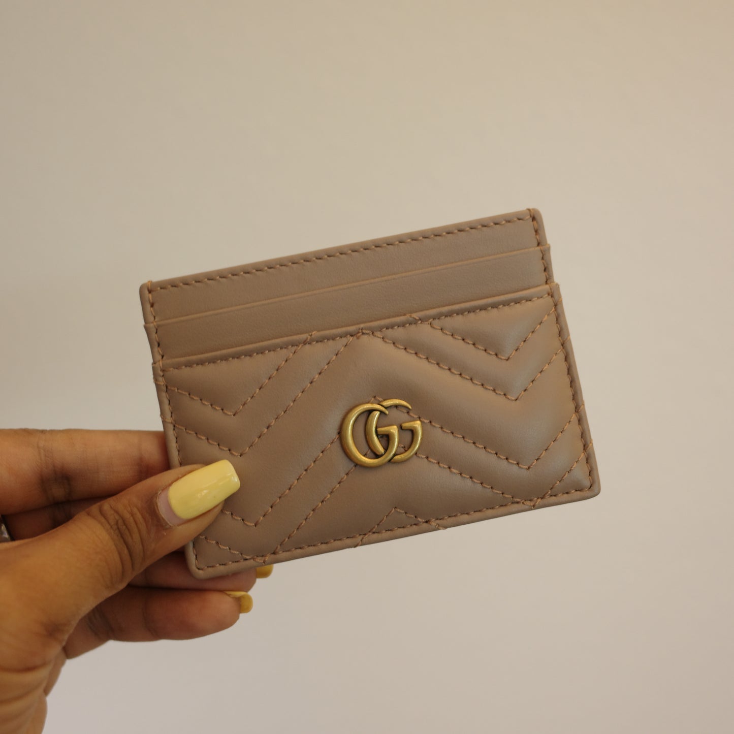 GUCCI Marmont Rose Taupe Card Case