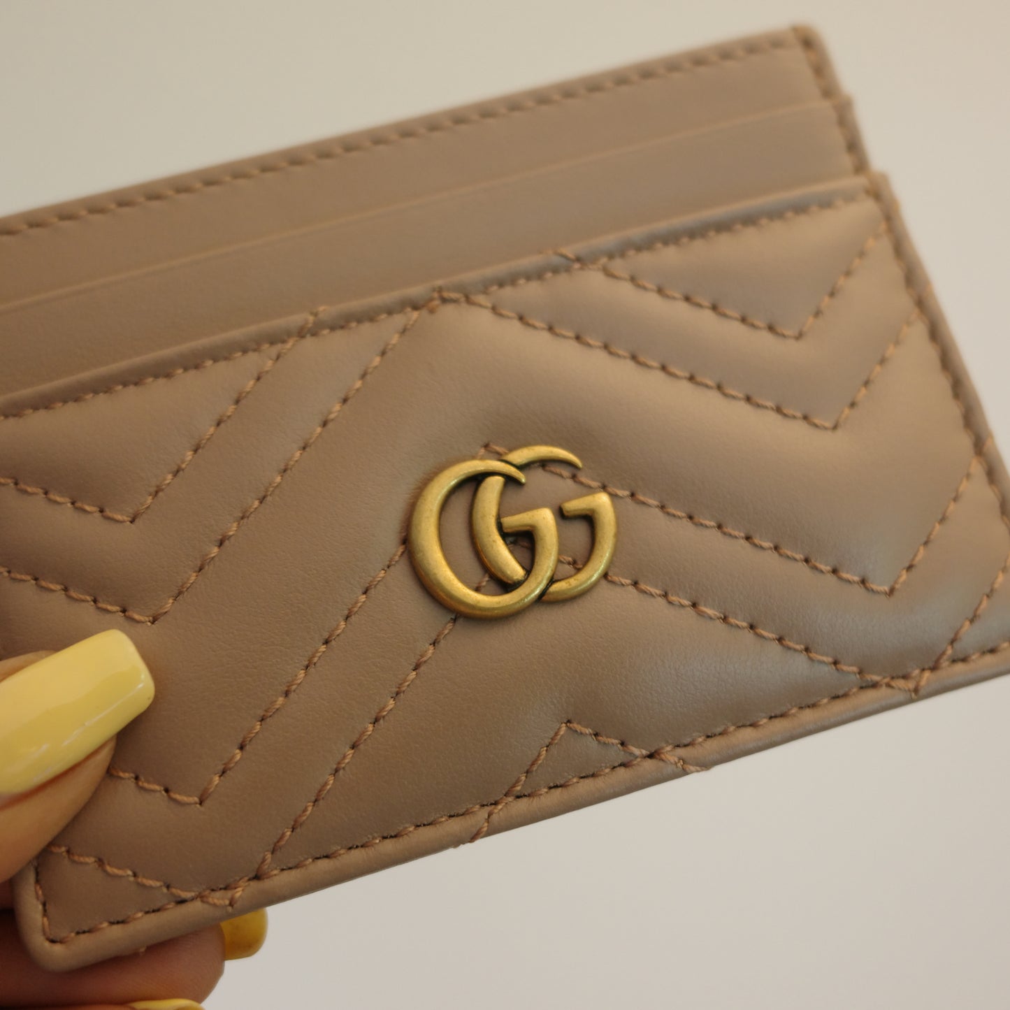 GUCCI Marmont Rose Taupe Card Case