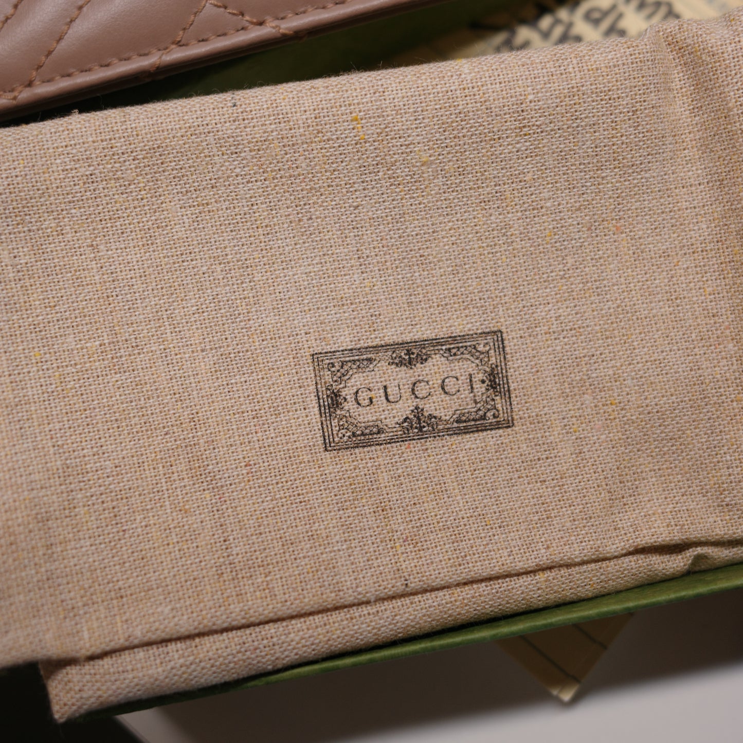 GUCCI Marmont Rose Taupe Card Case