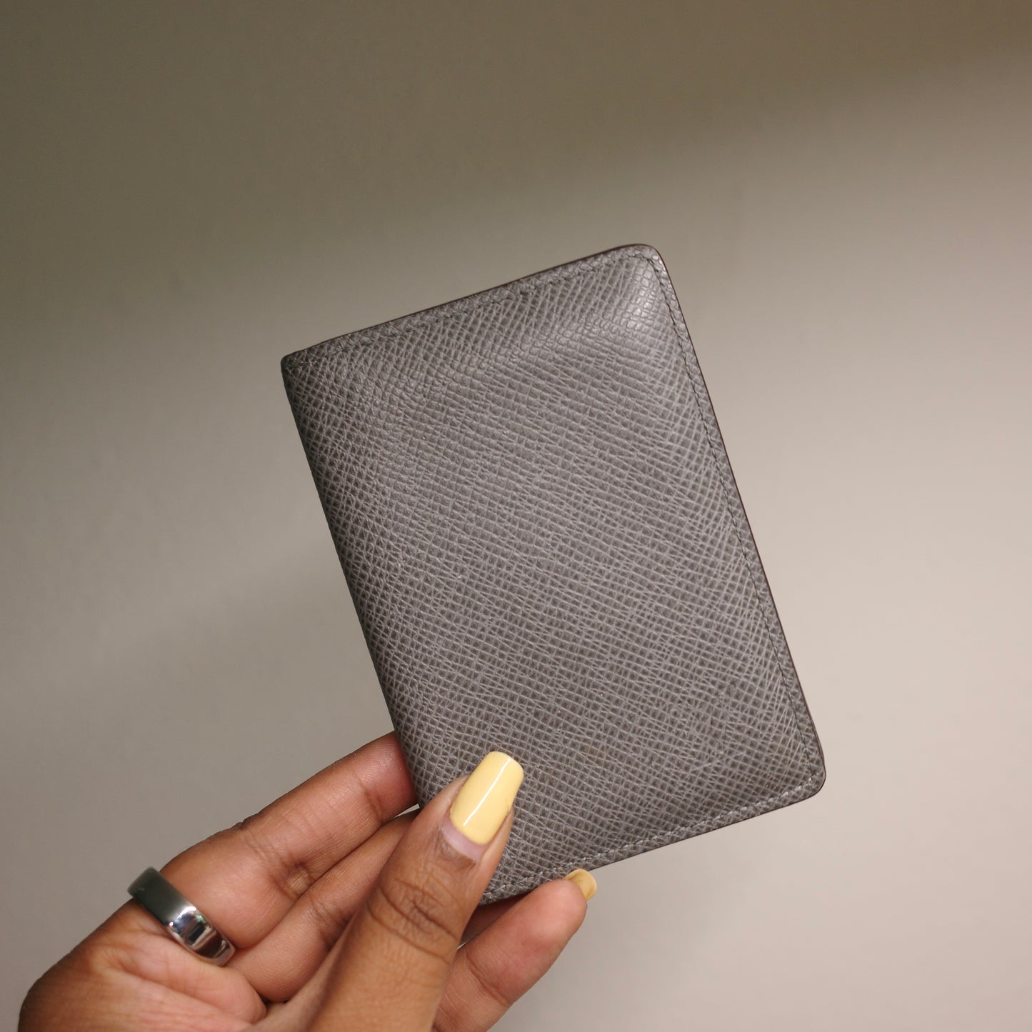 LOUIS VUITTON Grey Taiga Leather Pocket Organizer Wallet