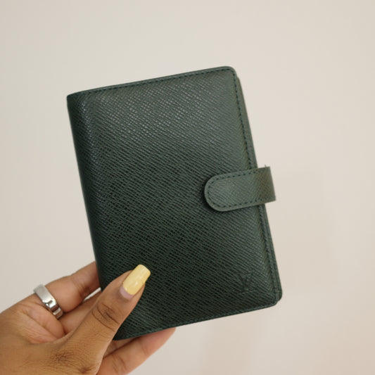 LOUIS VUITTON Taiga Leather Green Agenda PM