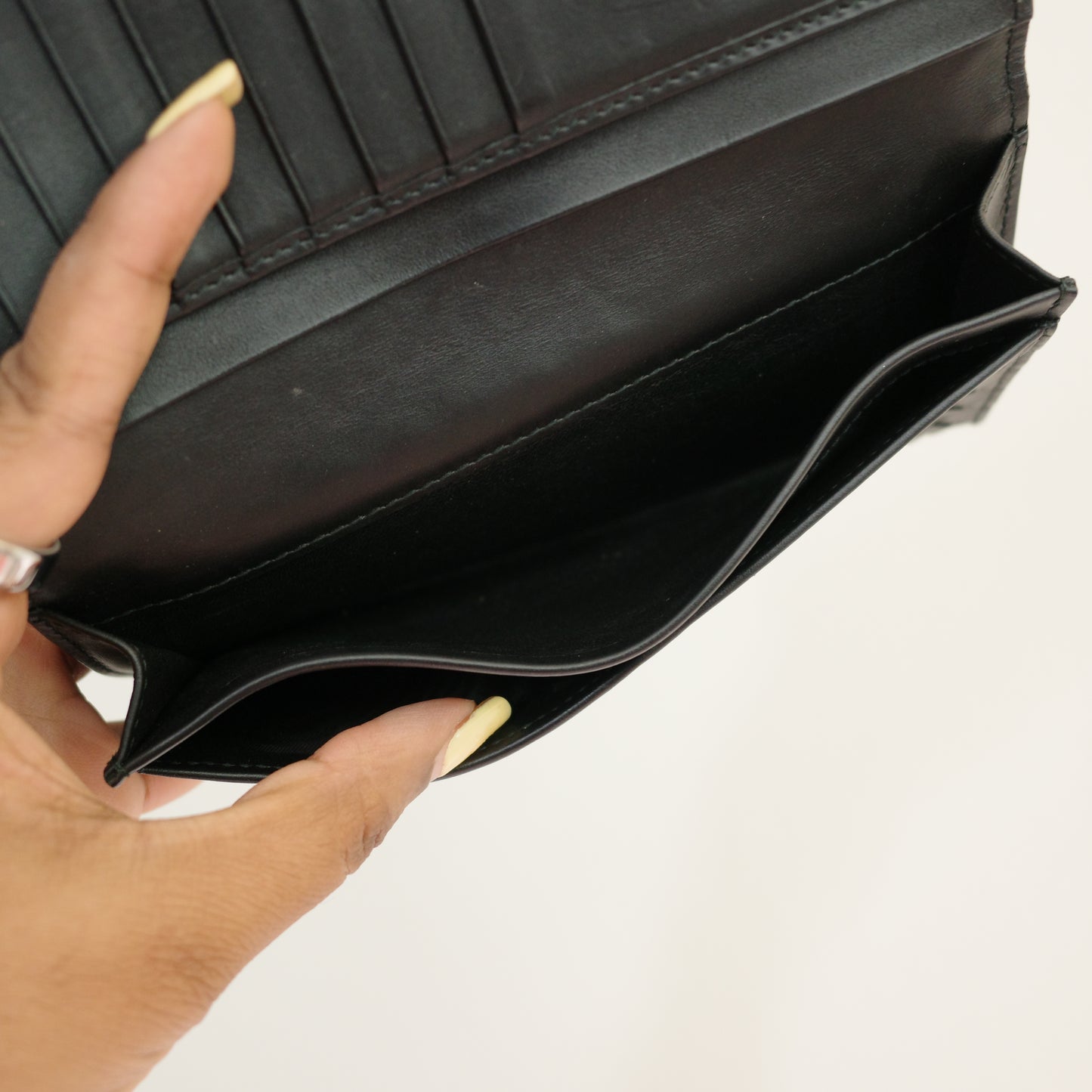 BOTTEGA VENETA Intrecciato Leather Long Wallet