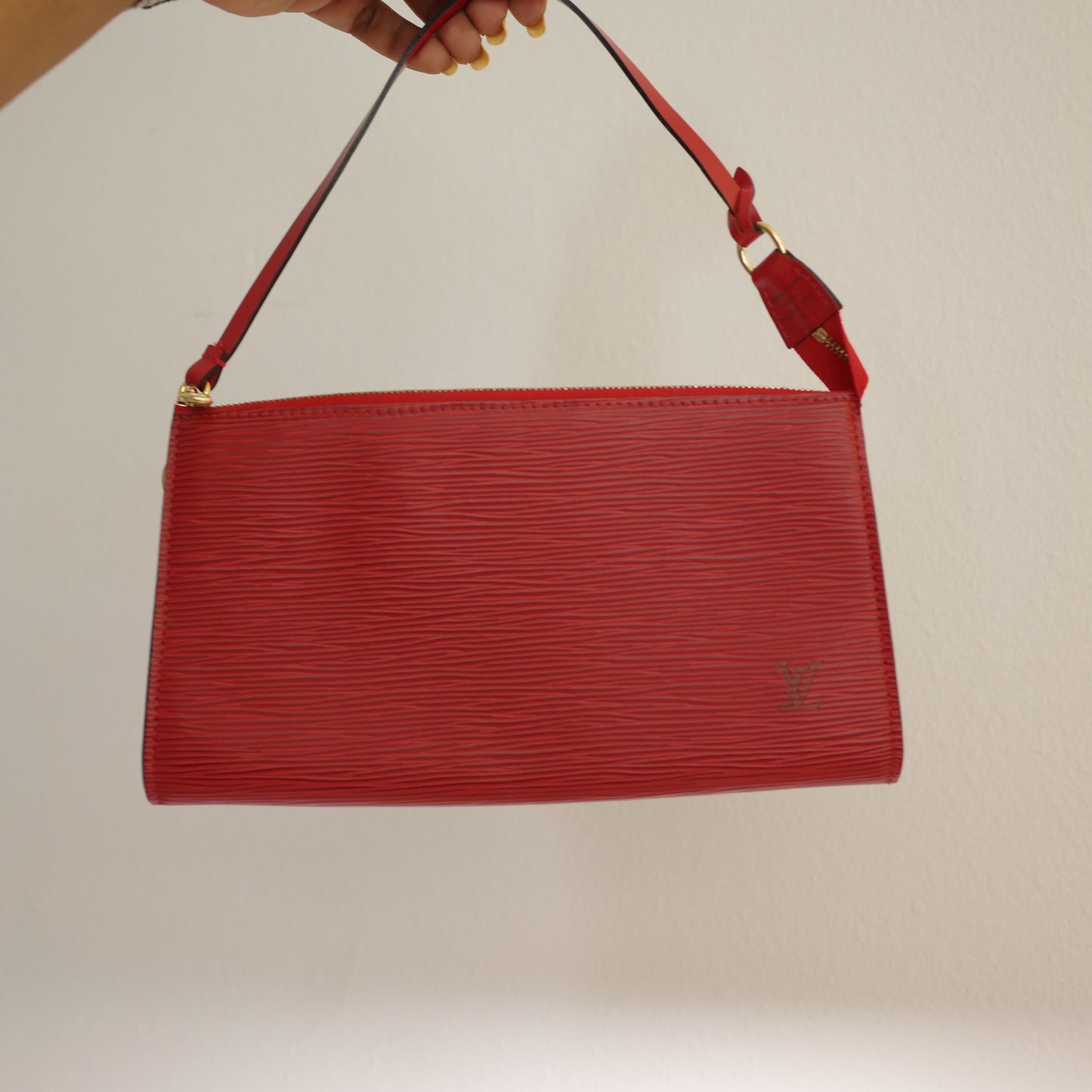LOUIS VUITTON Epi Leather Red Pochette Accessoires
