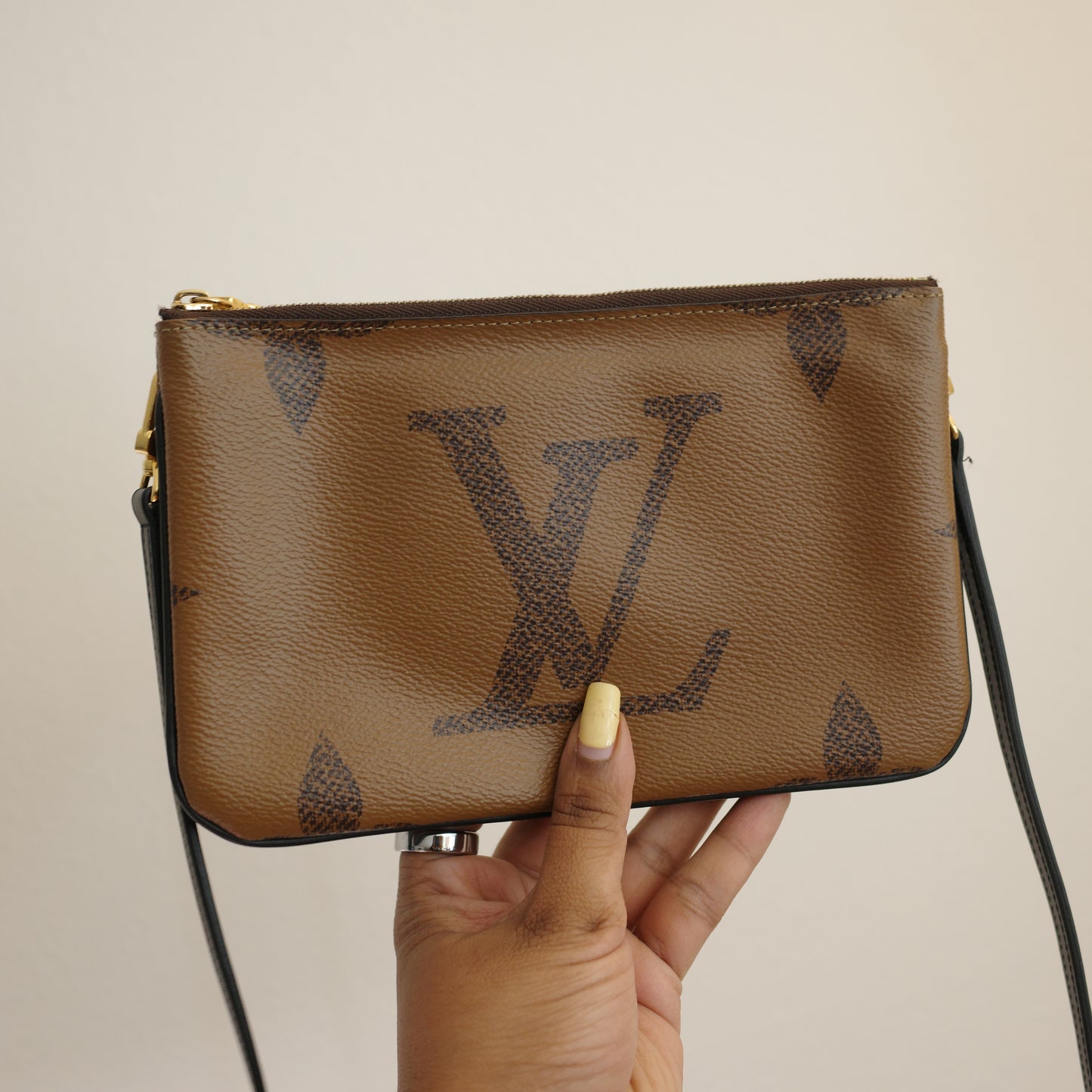 LOUIS VUITTON Double Zip Pochette Crossbody Monogram Reverse
