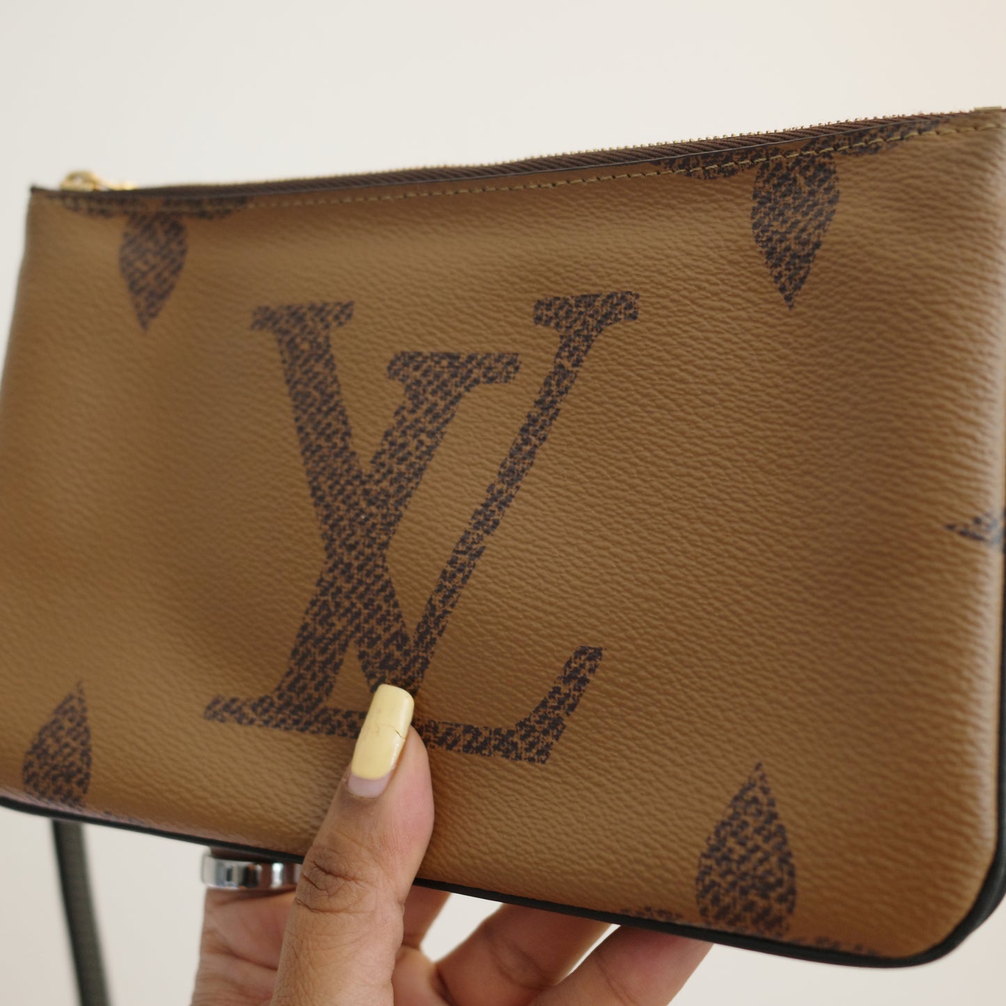 LOUIS VUITTON Double Zip Pochette Crossbody Monogram Reverse