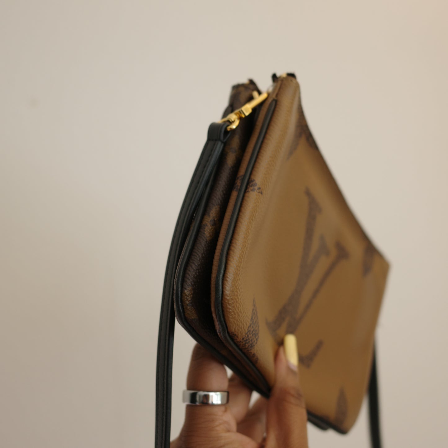 LOUIS VUITTON Double Zip Pochette Crossbody Monogram Reverse