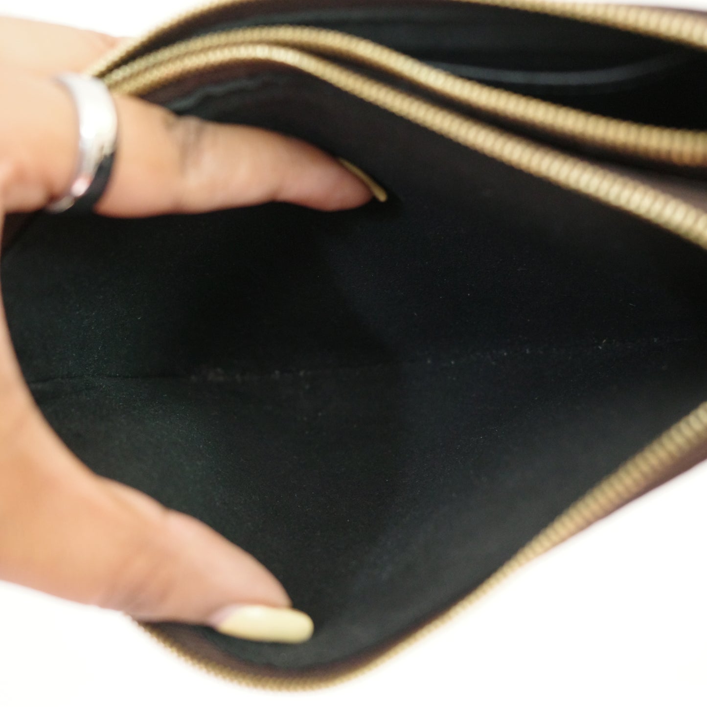 LOUIS VUITTON Double Zip Pochette Crossbody Monogram Reverse