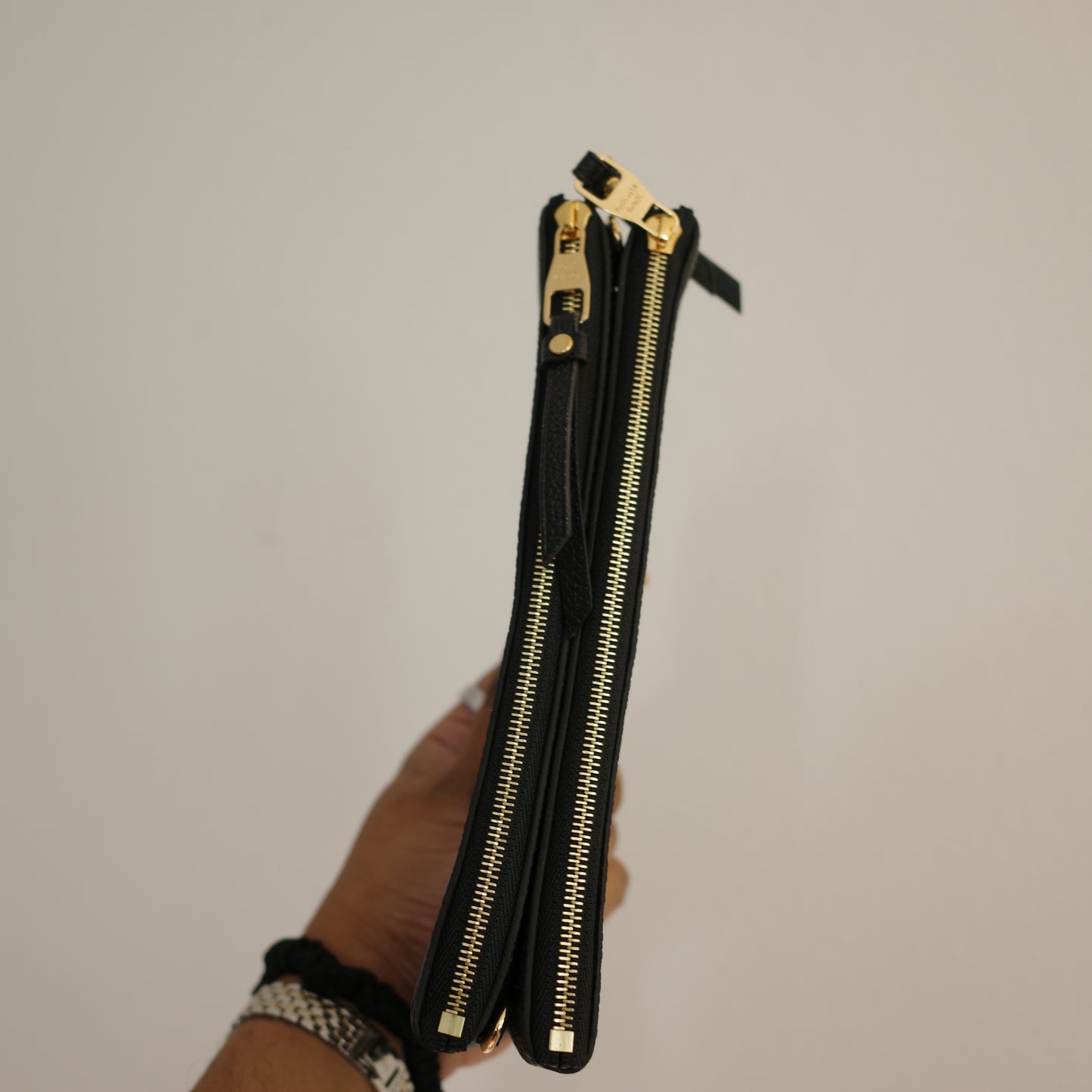 LOUIS VUITTON Double Zip Pochette Crossbody Empreinte Bicolor
