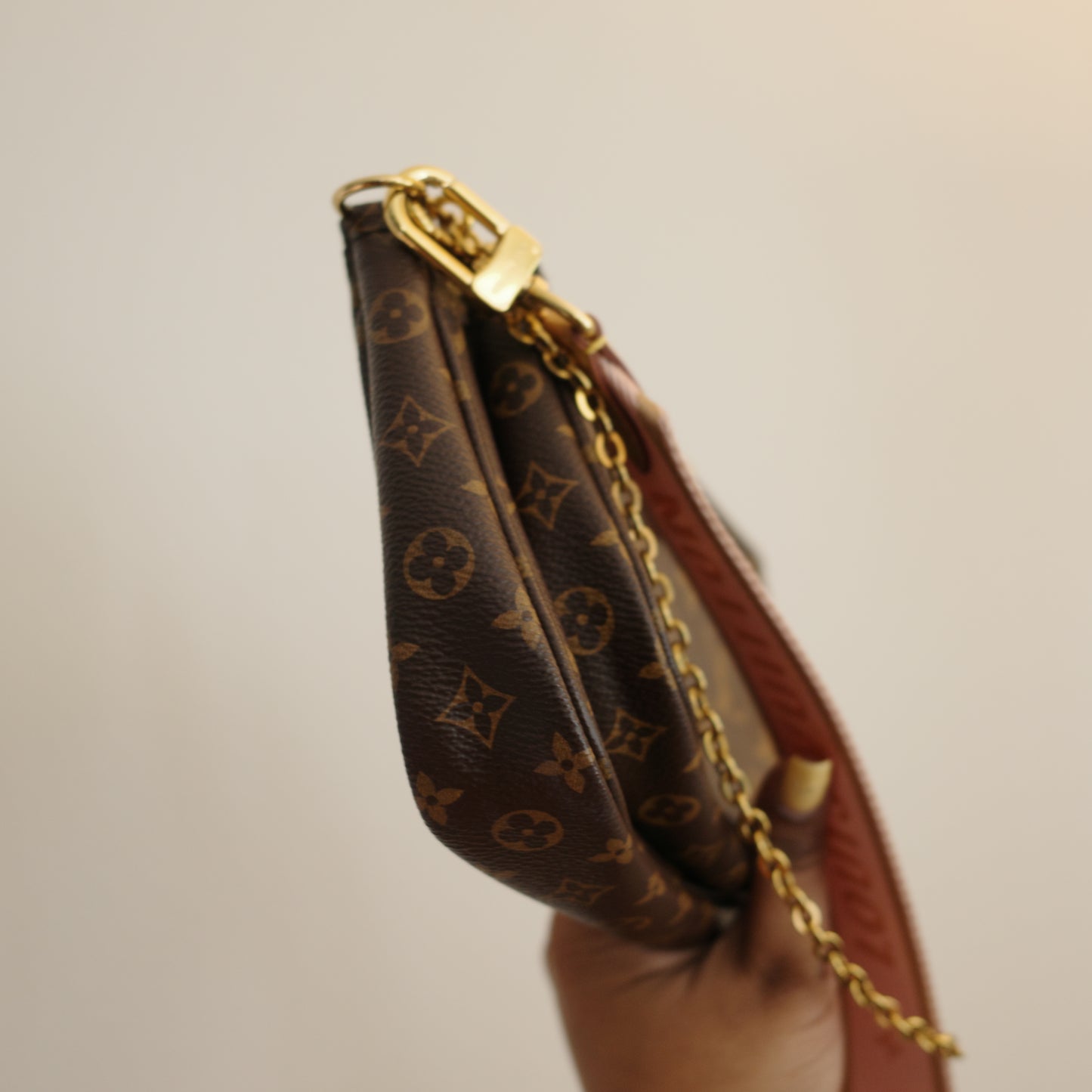 LOUIS VUITTON Monogram Multi Pochette Accessoires Pink Strap