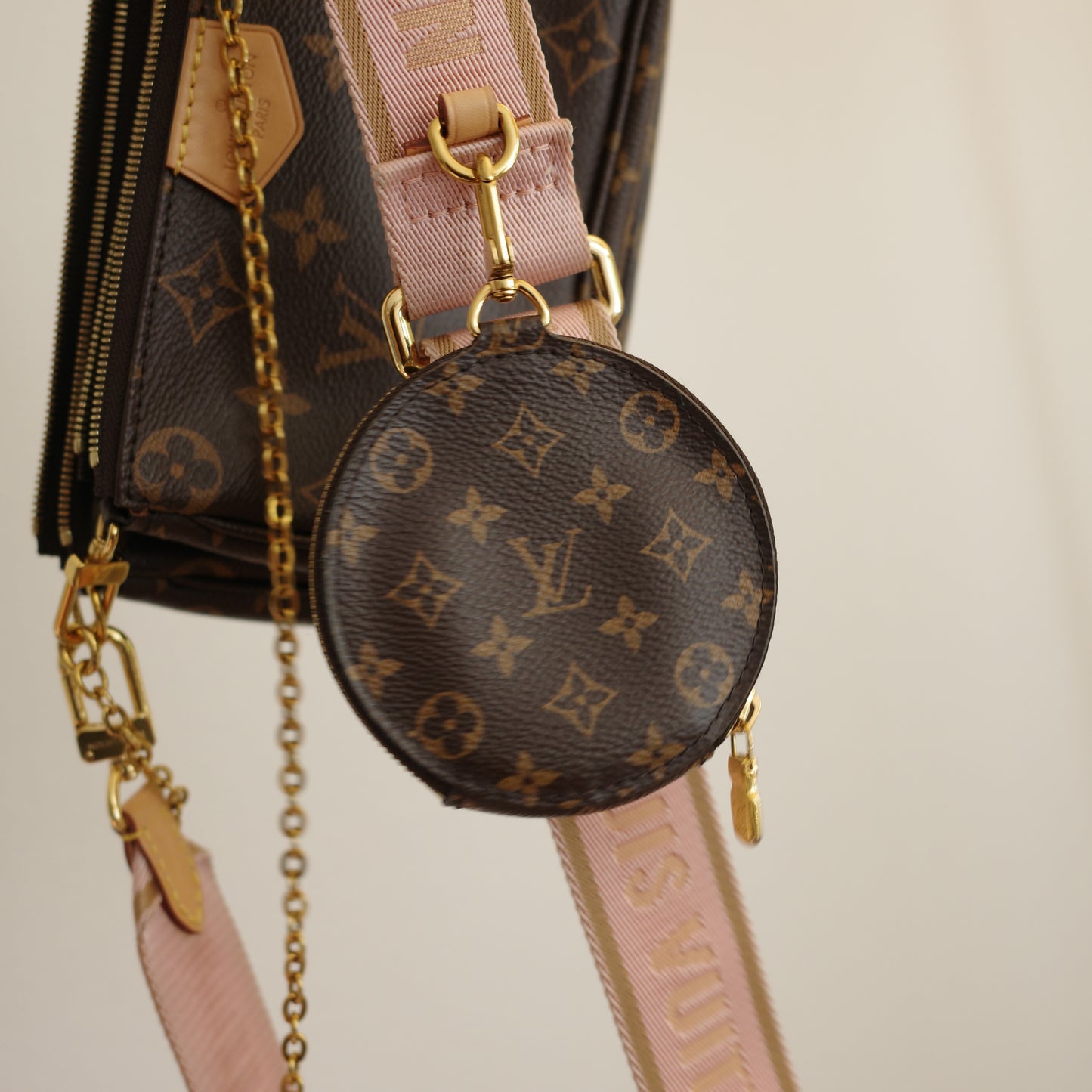 LOUIS VUITTON Monogram Multi Pochette Accessoires Pink Strap