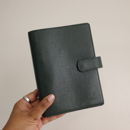LOUIS VUITTON Taiga Leather Green Agenda MM