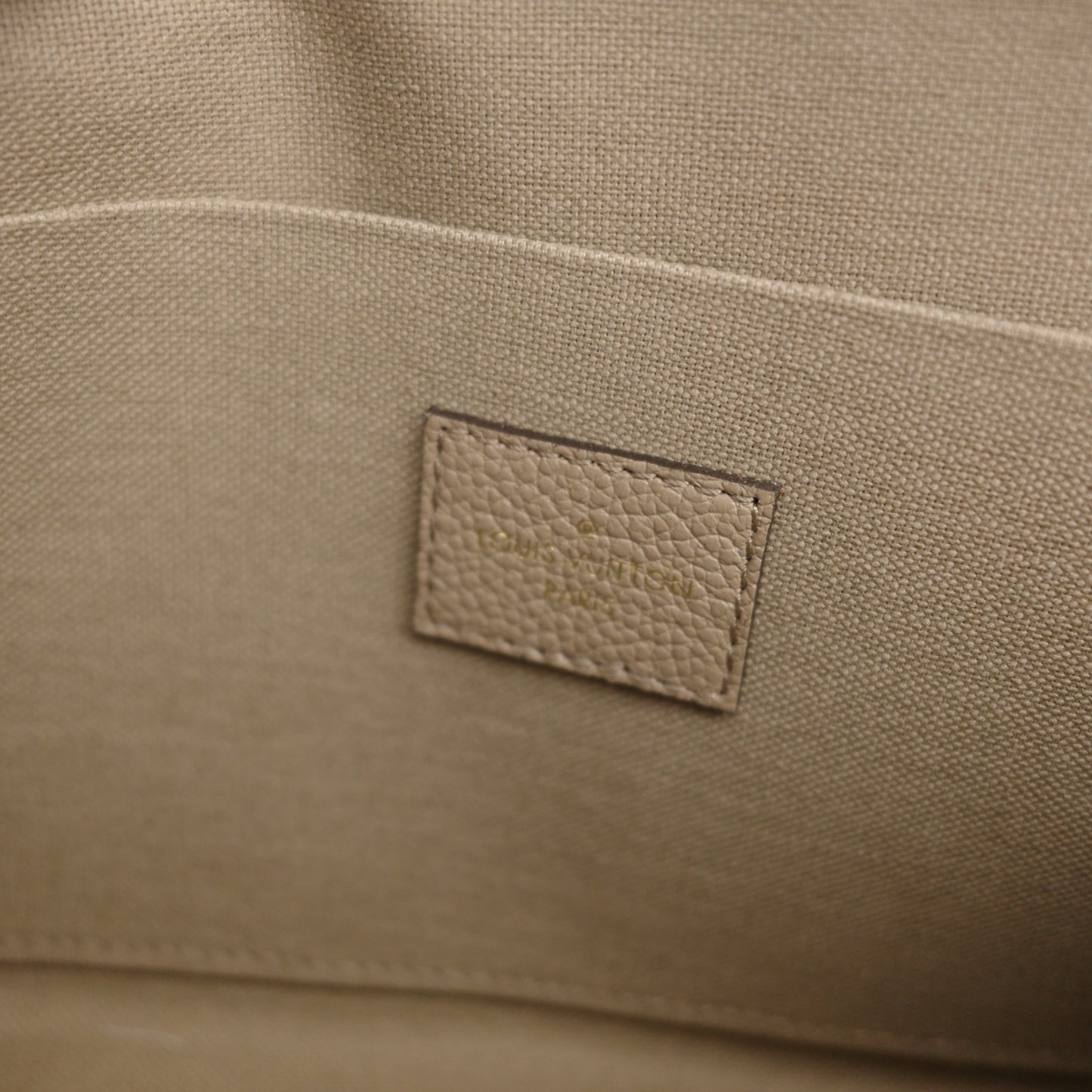 LOUIS VUITTON Turtledove Felice Pochette with Inserts