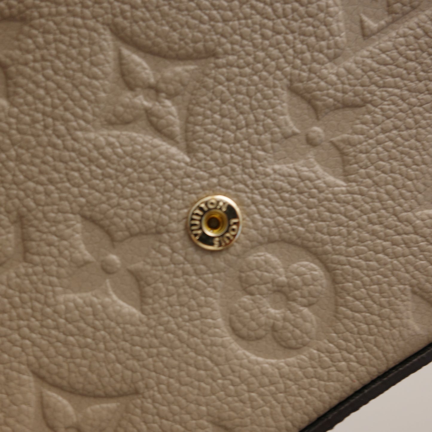 LOUIS VUITTON Turtledove Felice Pochette with Inserts