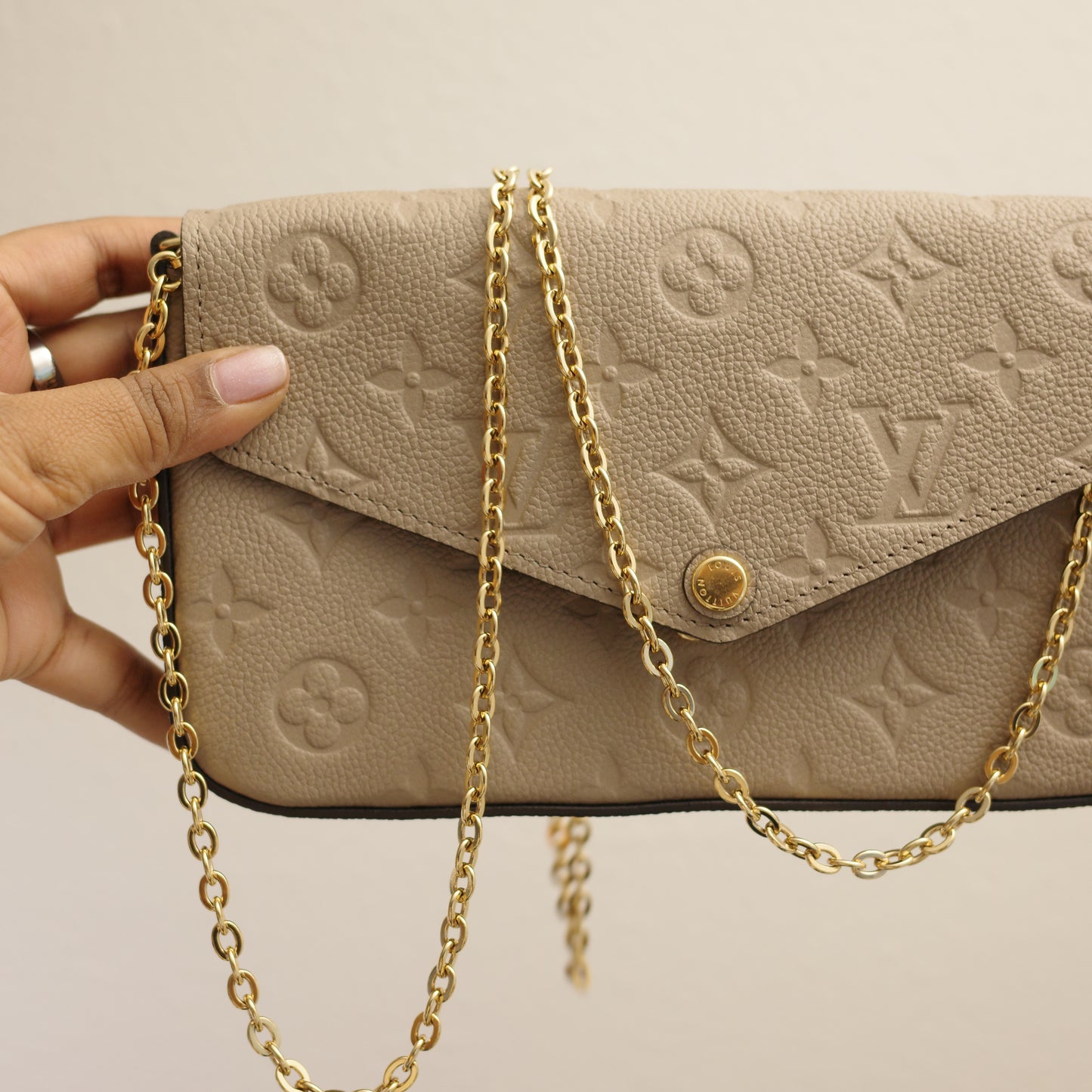 LOUIS VUITTON Turtledove Felice Pochette with Inserts