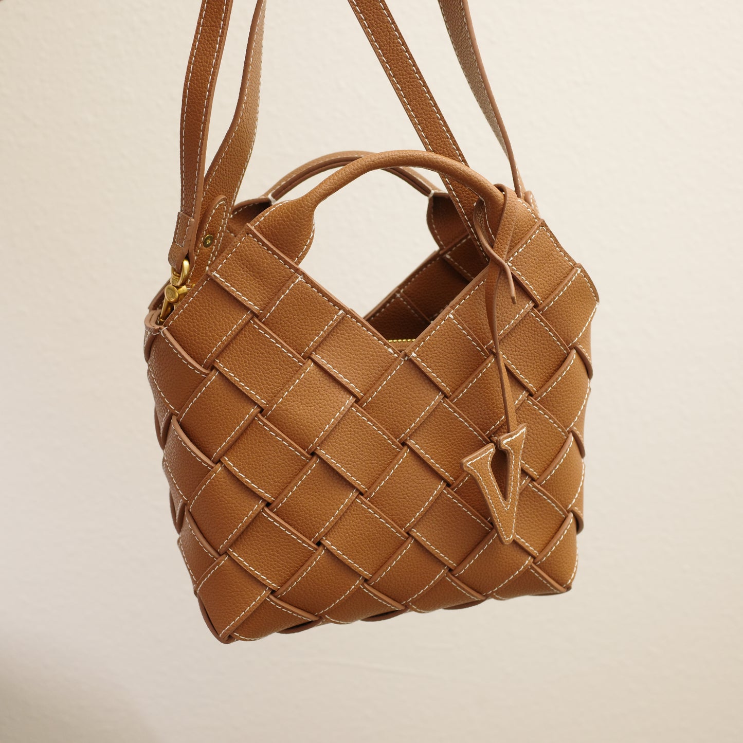 VERAFIED Caramel Basket Bag