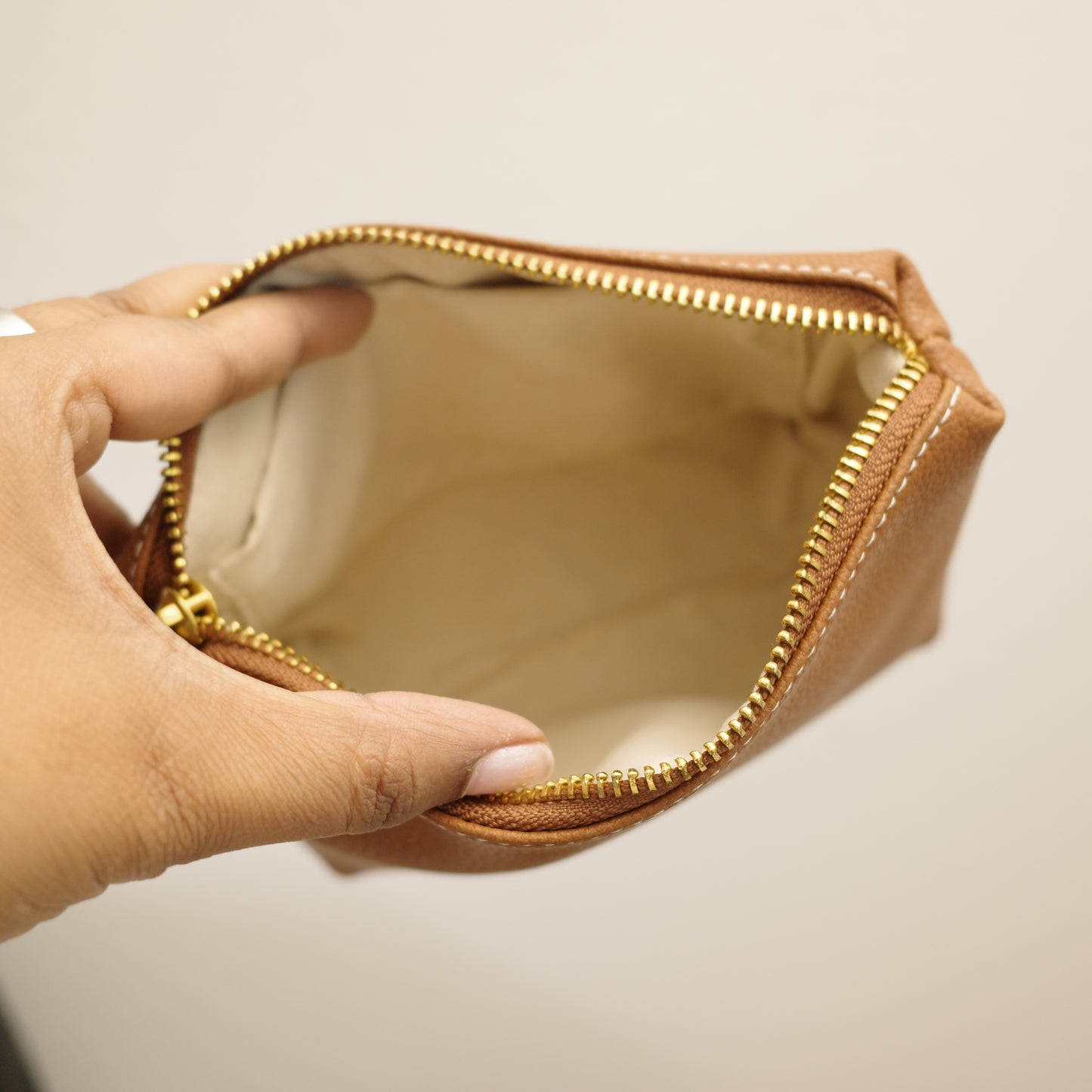 VERAFIED Caramel Basket Bag