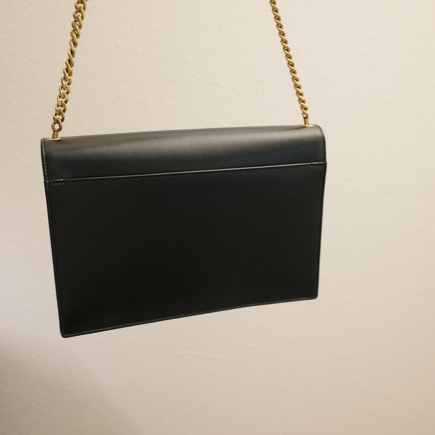 YSL SAINT LAURENT Gaby Cassandra Envelope Quilted Smooth Lambskin Shoulder Bag