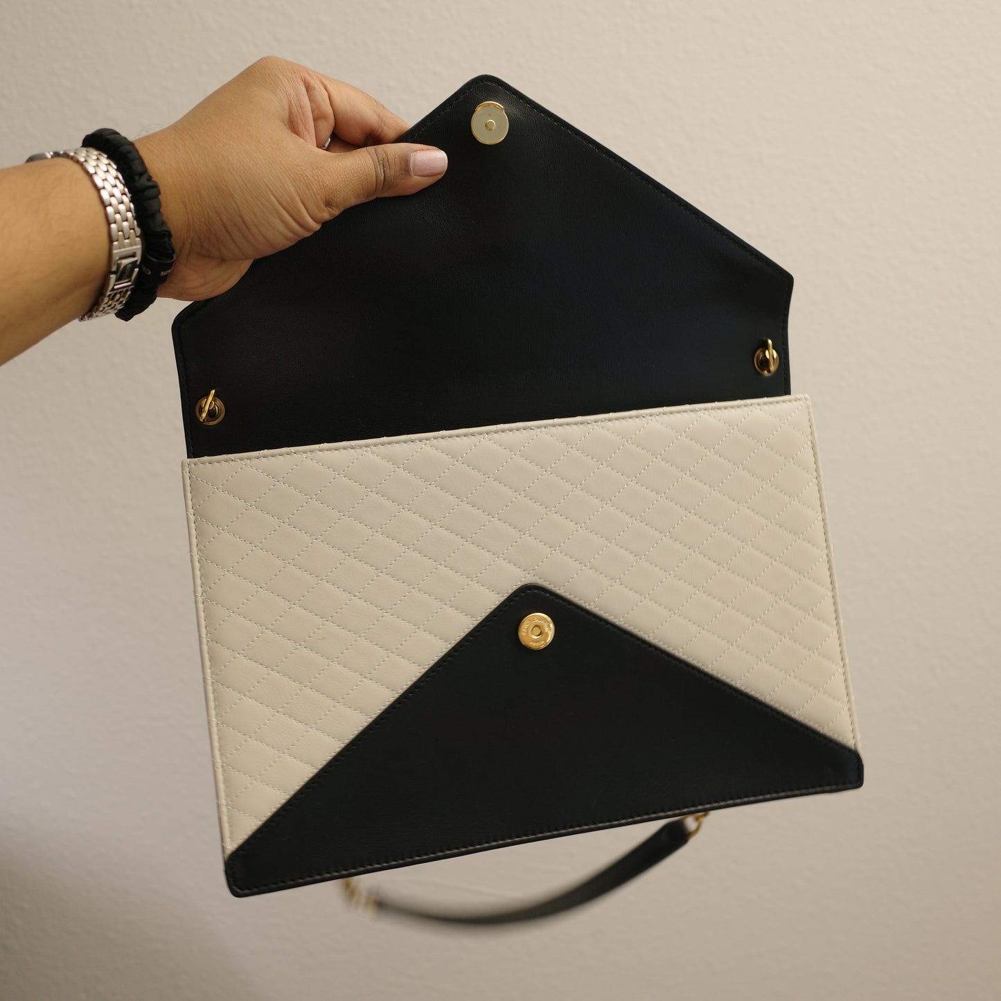 YSL SAINT LAURENT Gaby Cassandra Envelope Quilted Smooth Lambskin Shoulder Bag