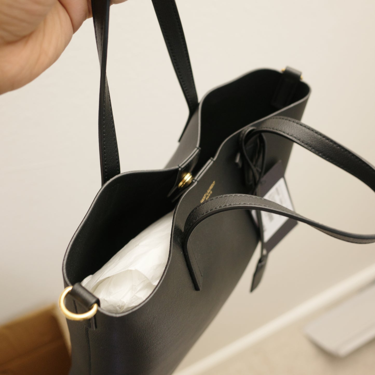 YSL SAINT LAURENT Toy Shopping Tote