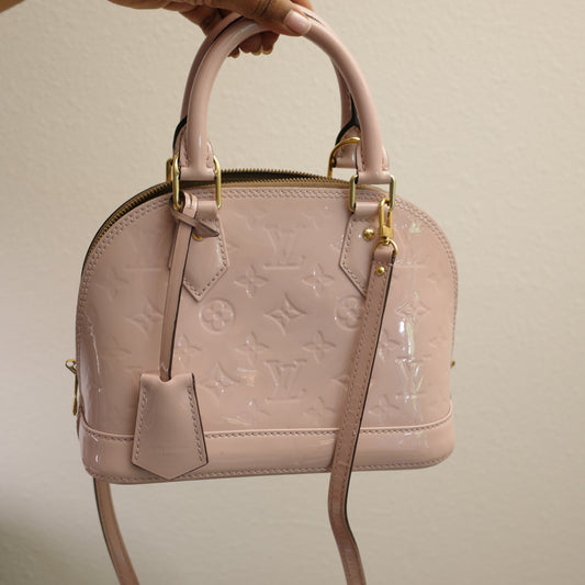 LOUIS VUITTON Vernis Light Pink Alma BB