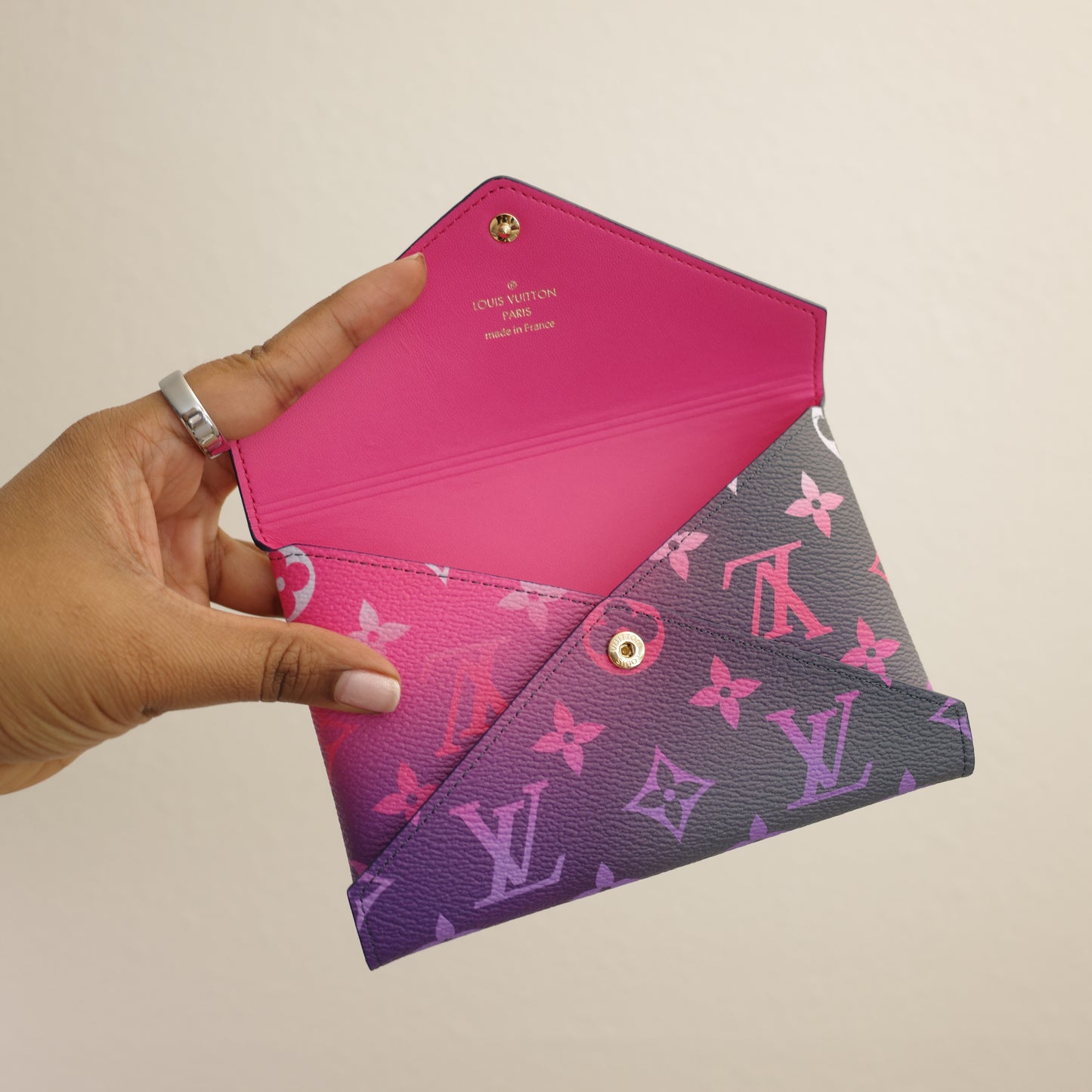 LOUIS VUITTON Sunrise Pastel Kirigami Pochette MEDIUM ONLY