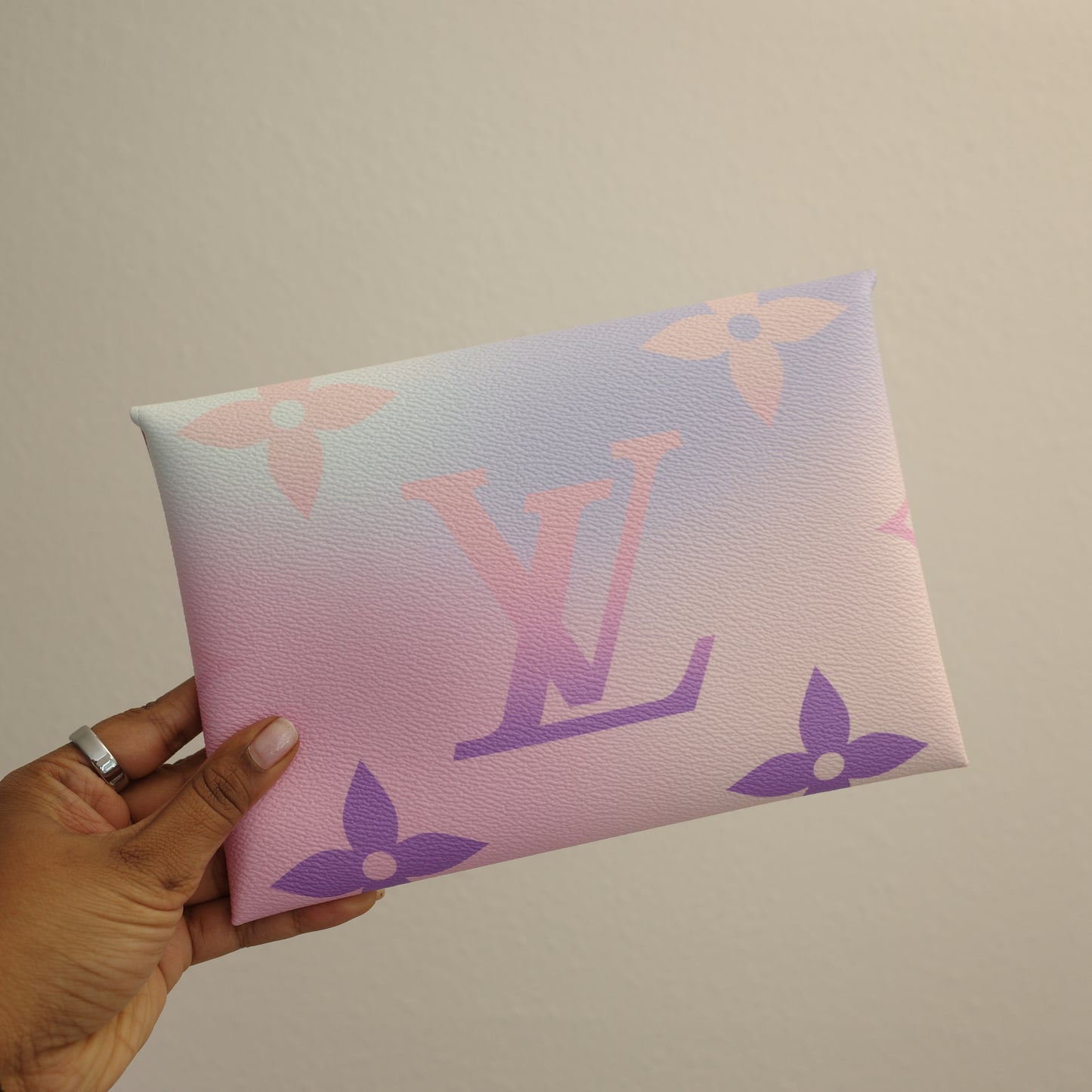 LOUIS VUITTON Sunrise Pastel Kirigami Pochette LARGE ONLY