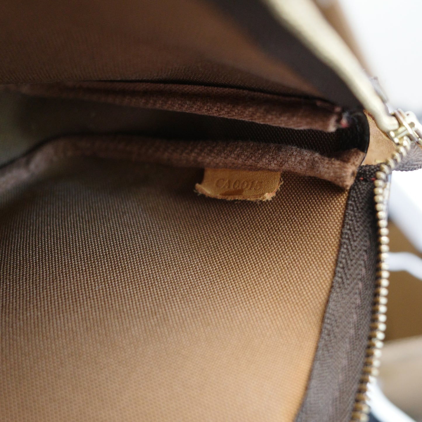 LOUIS VUITTON Monogram Murakami Cherry Pochette Accessoires