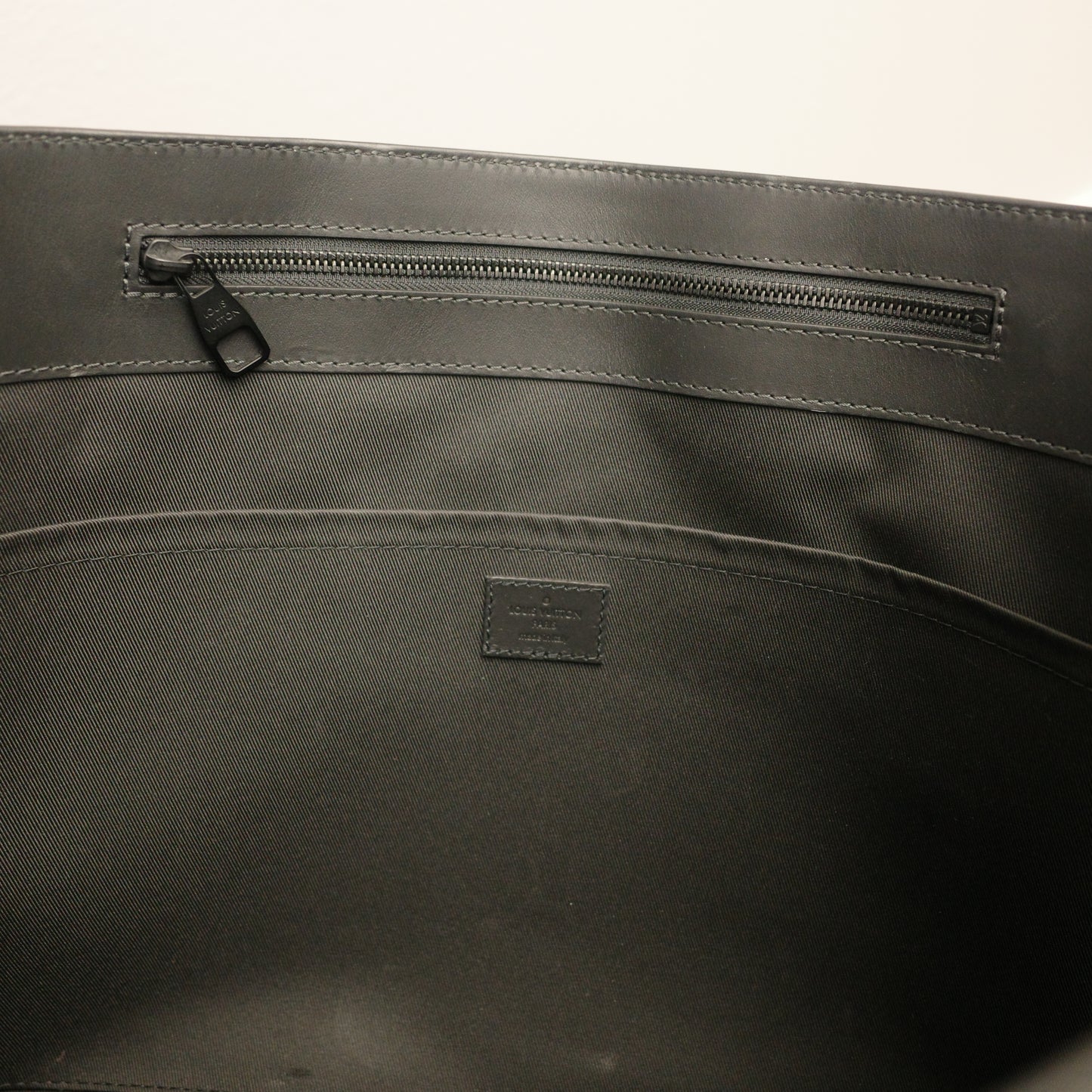 LOUIS VUITTON Black Taurillon Leather Sac Plat 24H Tote Bag