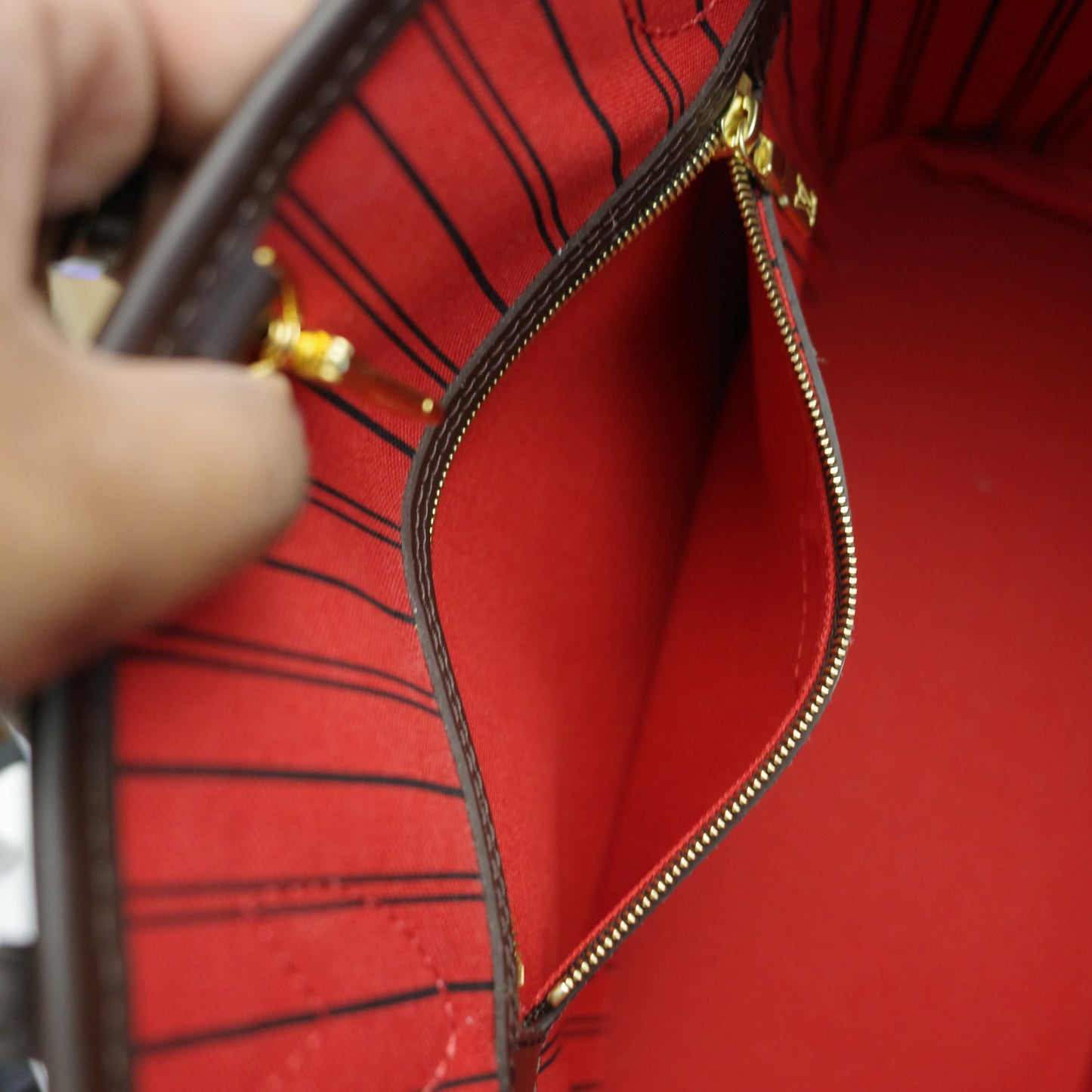 LOUIS VUITTON Damier Ebene Neverfull PM