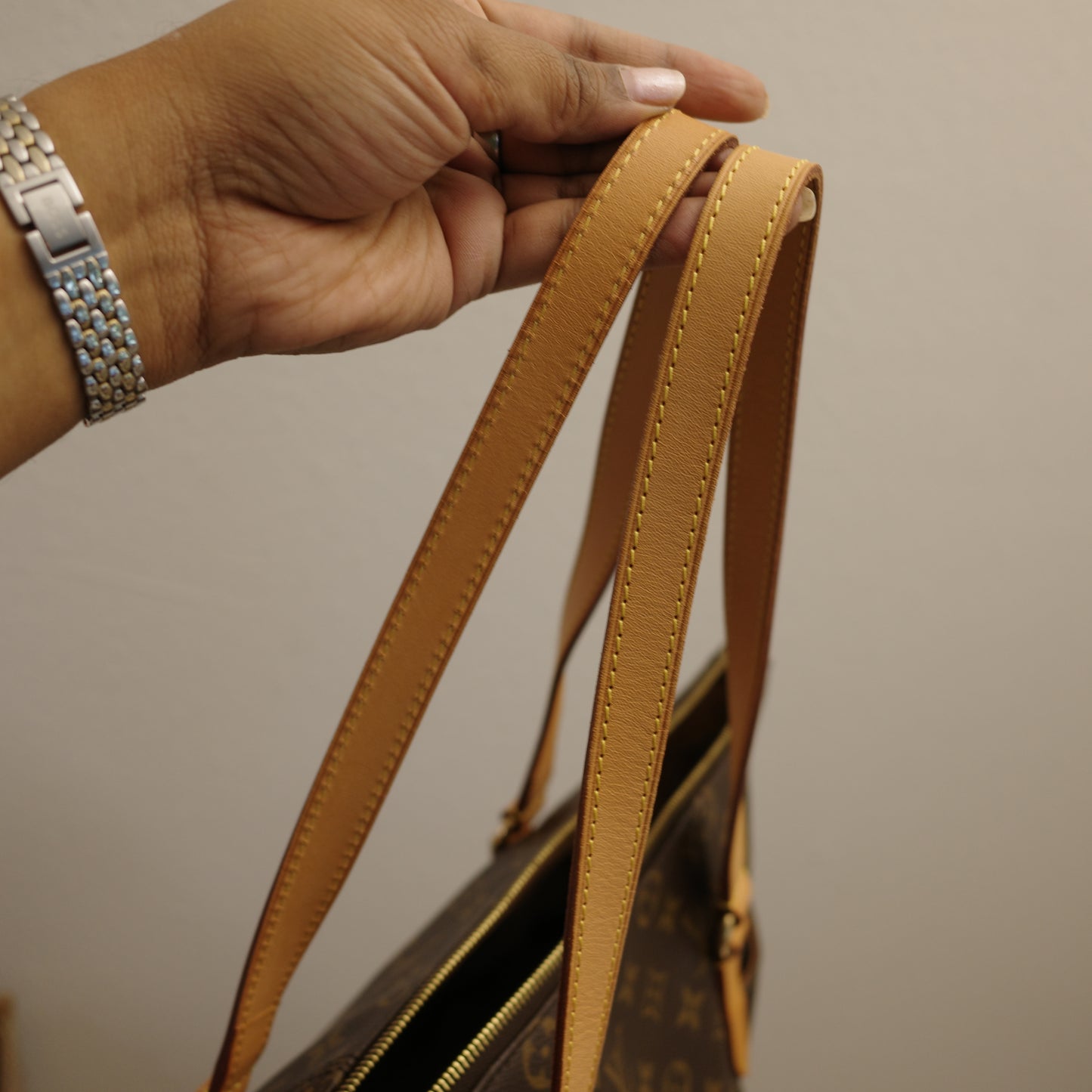 LOUIS VUITTON Monogram Totally MM