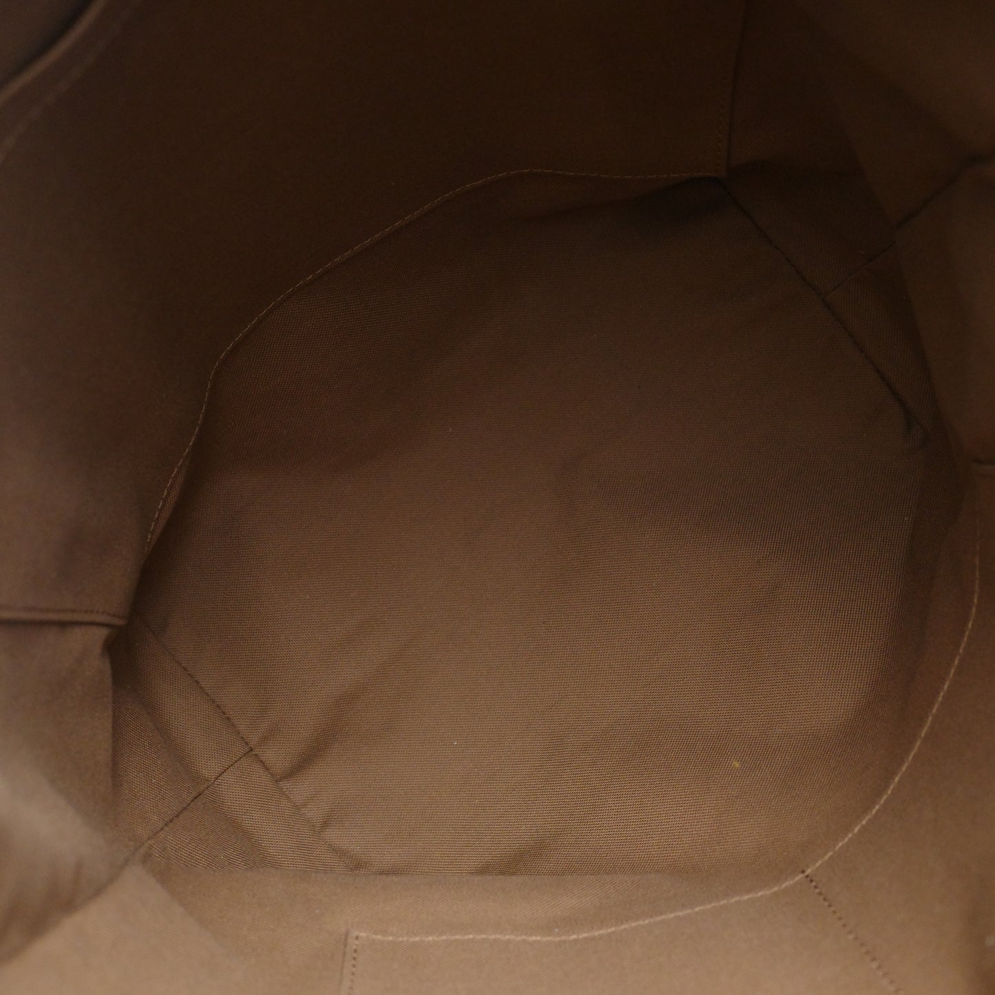 LOUIS VUITTON Monogram Totally MM