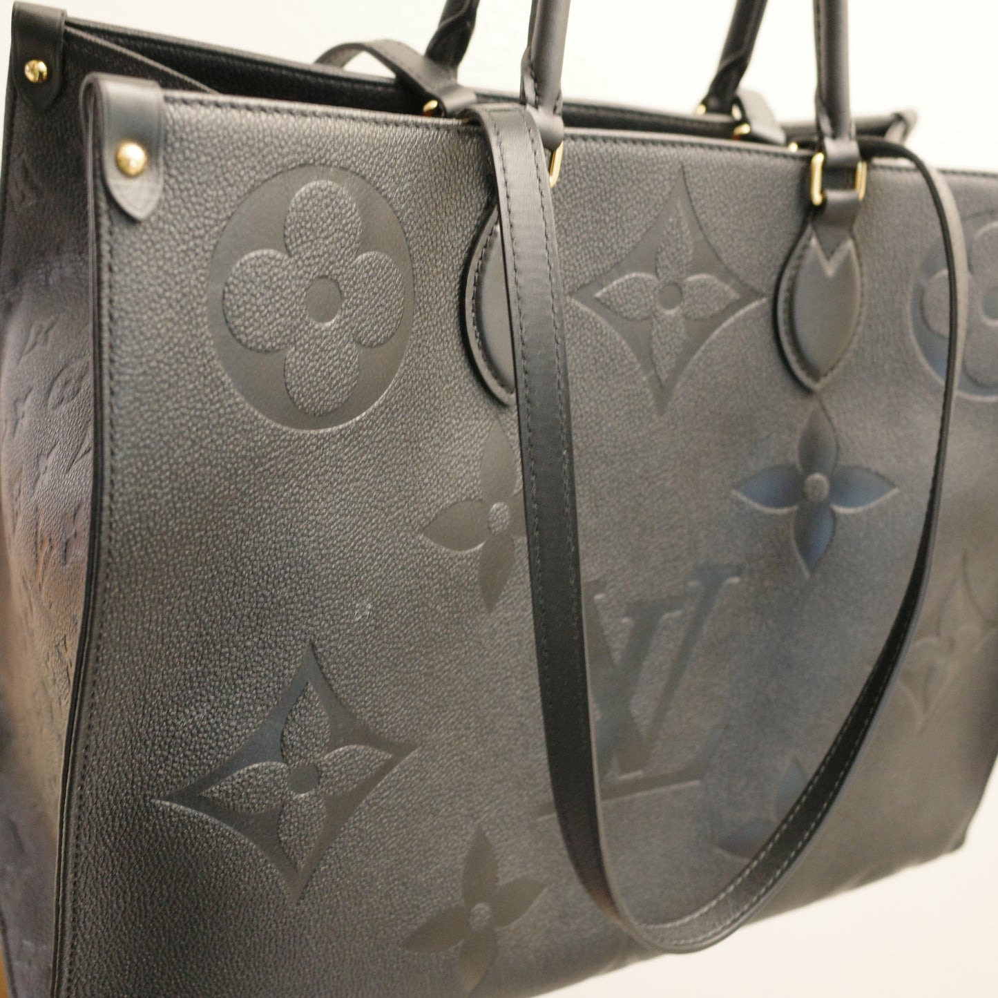 Louis Vuitton OntheGo GM Black Empreinte
