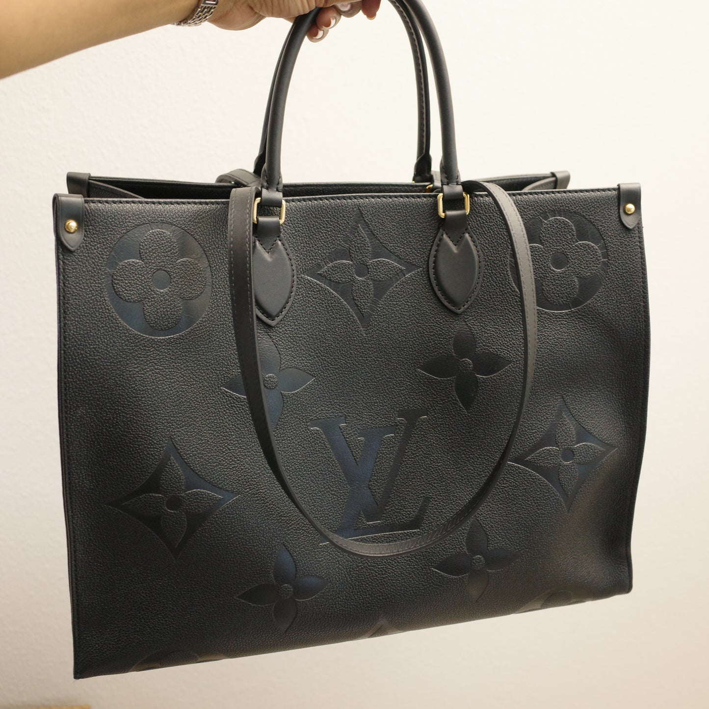 Louis Vuitton OntheGo GM Black Empreinte