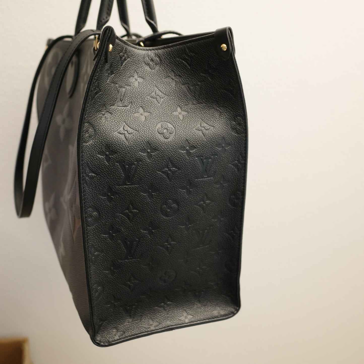 Louis Vuitton OntheGo GM Black Empreinte