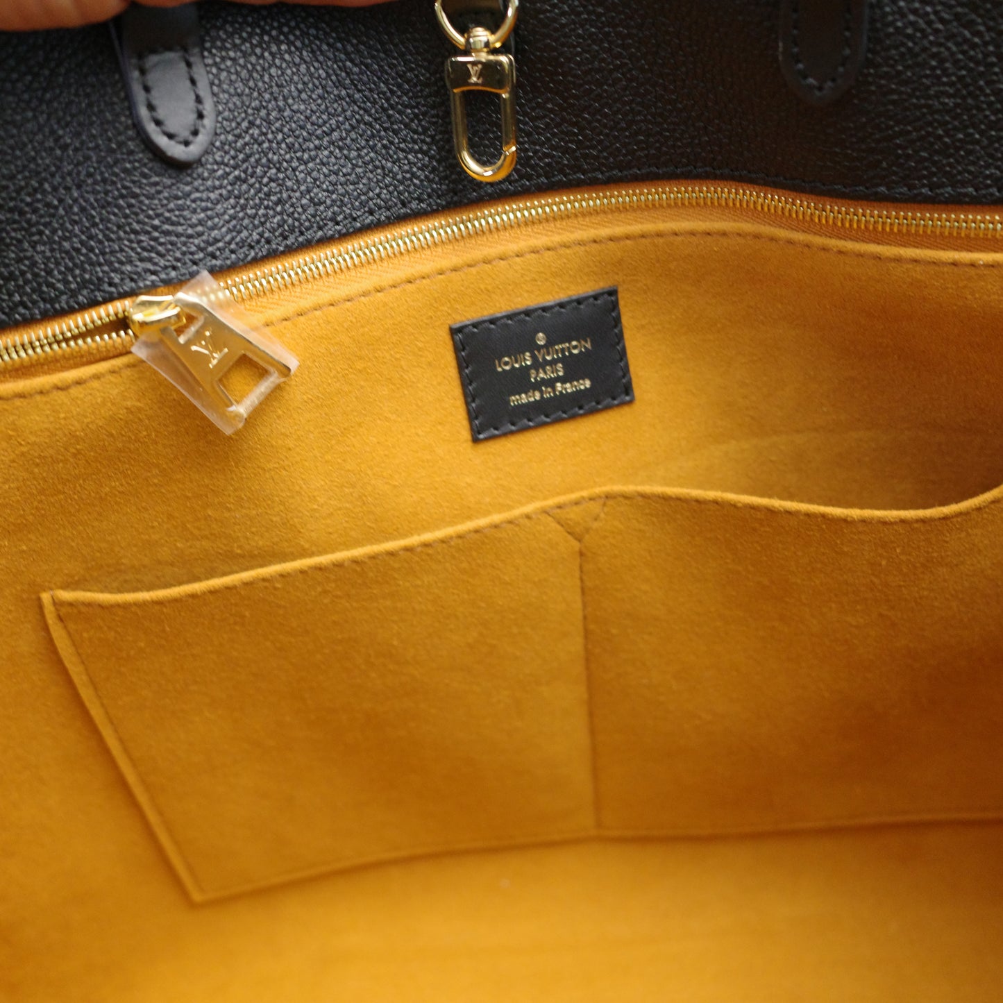 Louis Vuitton OntheGo GM Black Empreinte