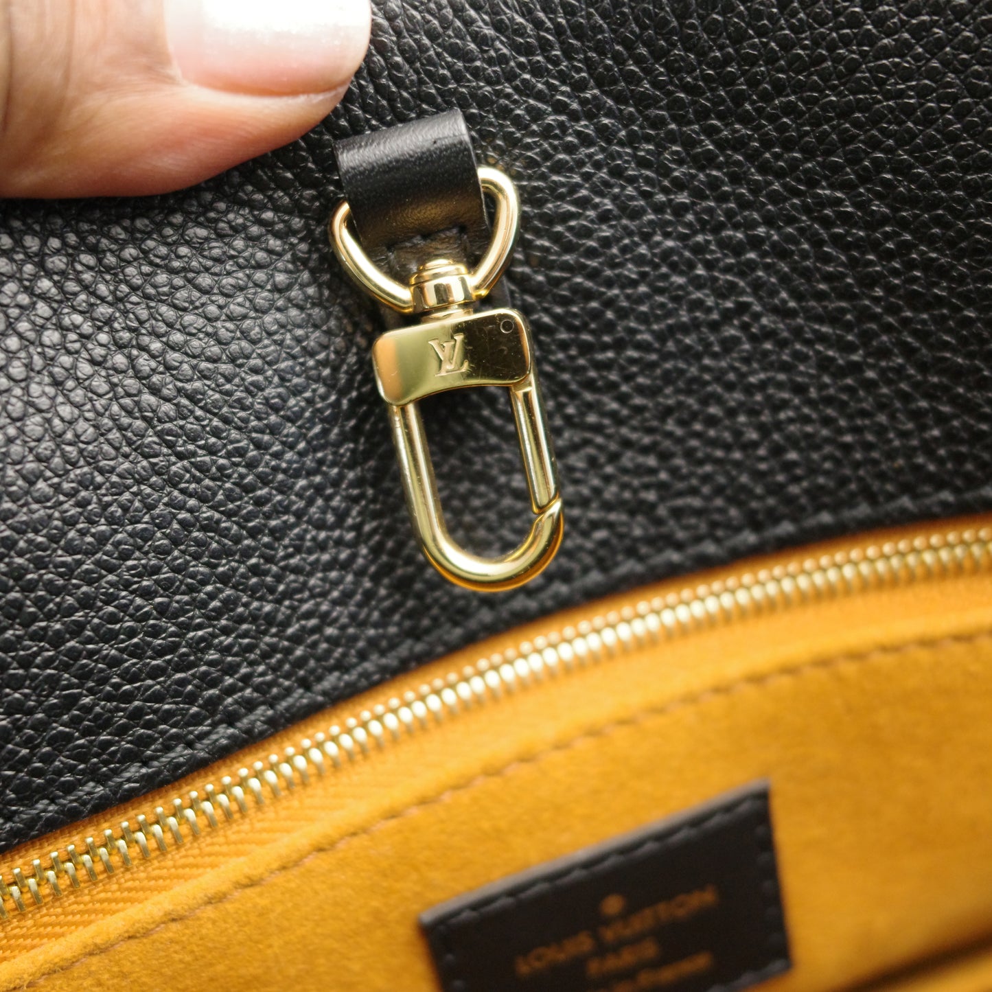 Louis Vuitton OntheGo GM Black Empreinte
