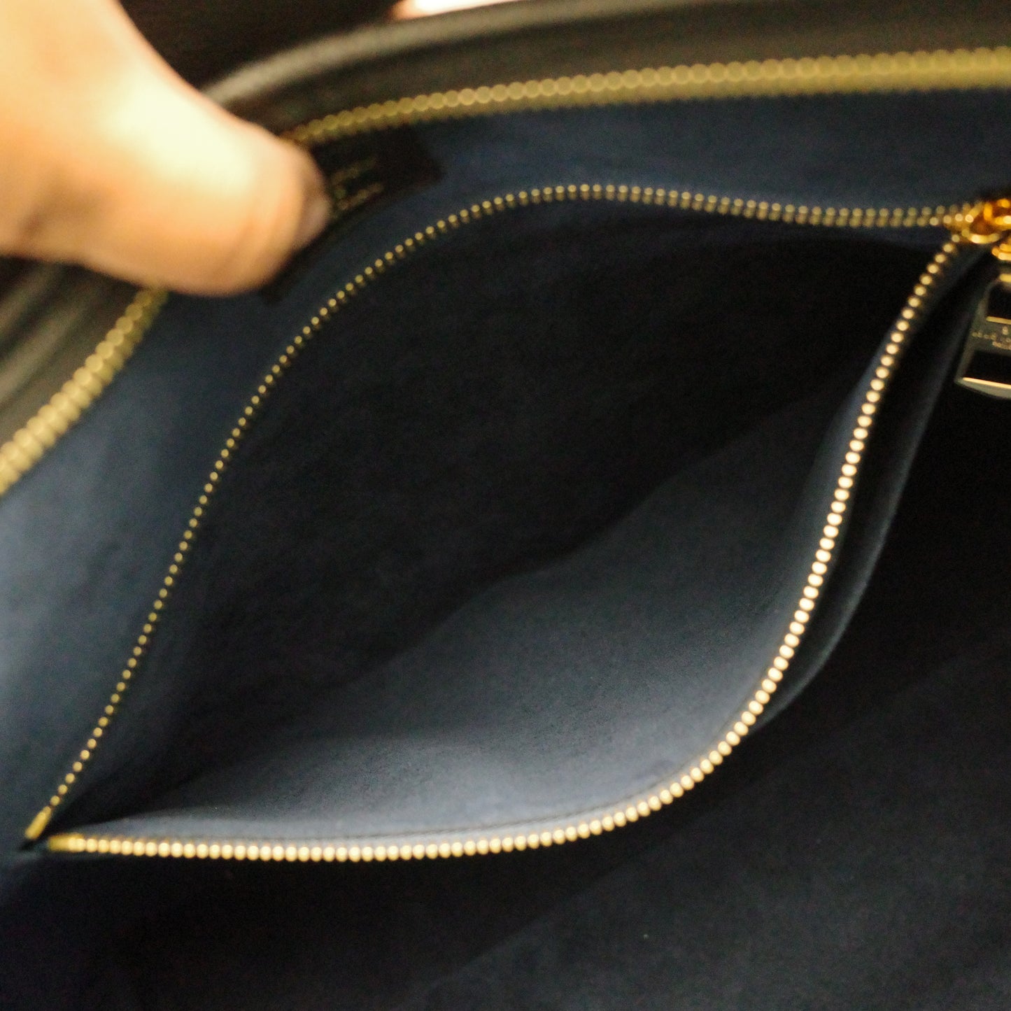 LOUIS VUITTON Black Empreinte Carryall MM NEW IN BOX