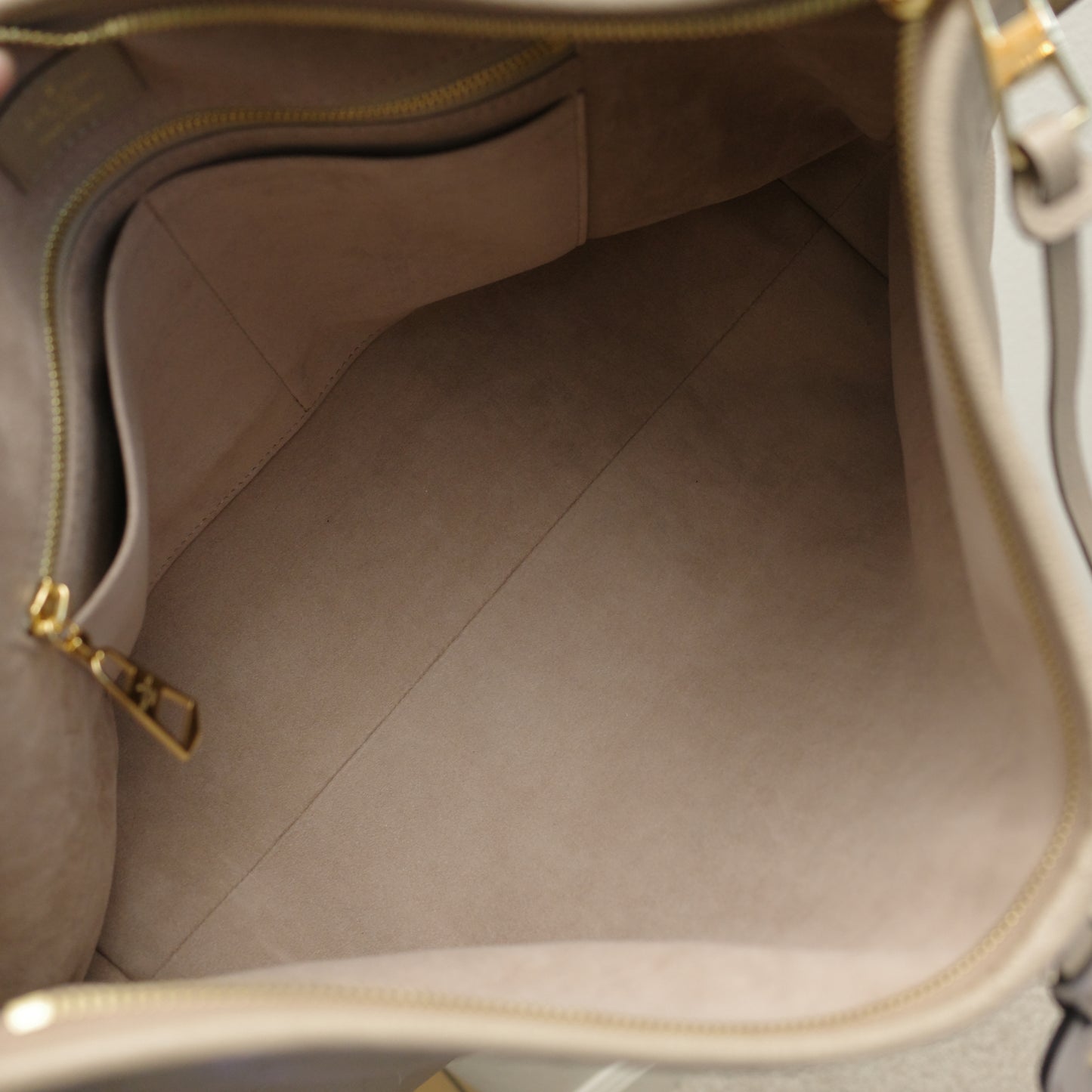 LOUIS VUITTON Turtledove Empreinte Carryall MM NEW IN BOX
