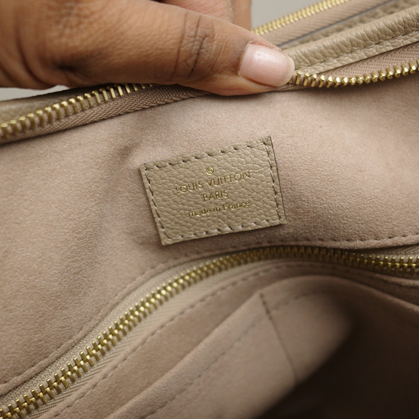 LOUIS VUITTON Turtledove Empreinte Carryall MM NEW IN BOX