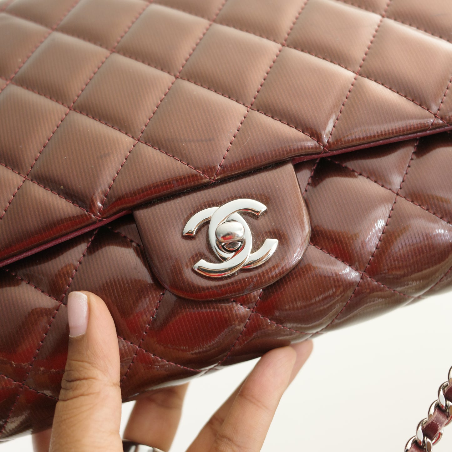 CHANEL Matelasse Patent Leather Chain Shoulder Bag Burgundy