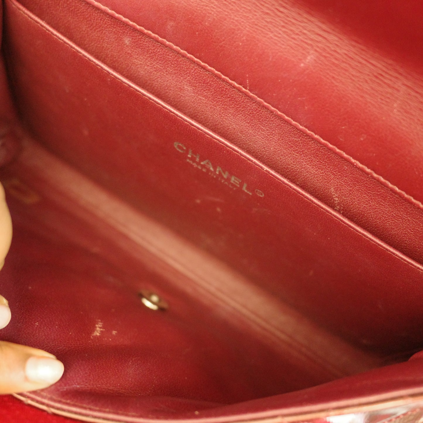 CHANEL Matelasse Patent Leather Chain Shoulder Bag Burgundy