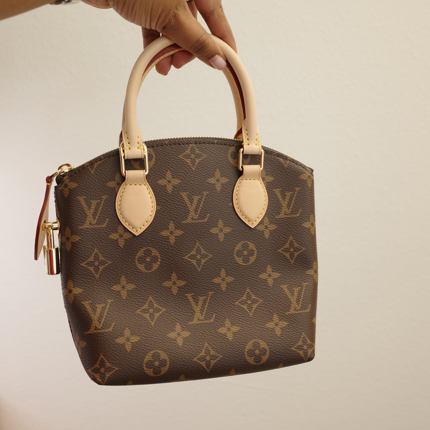 LOUIS VUITTON Lockit BB Monogram Crossbody