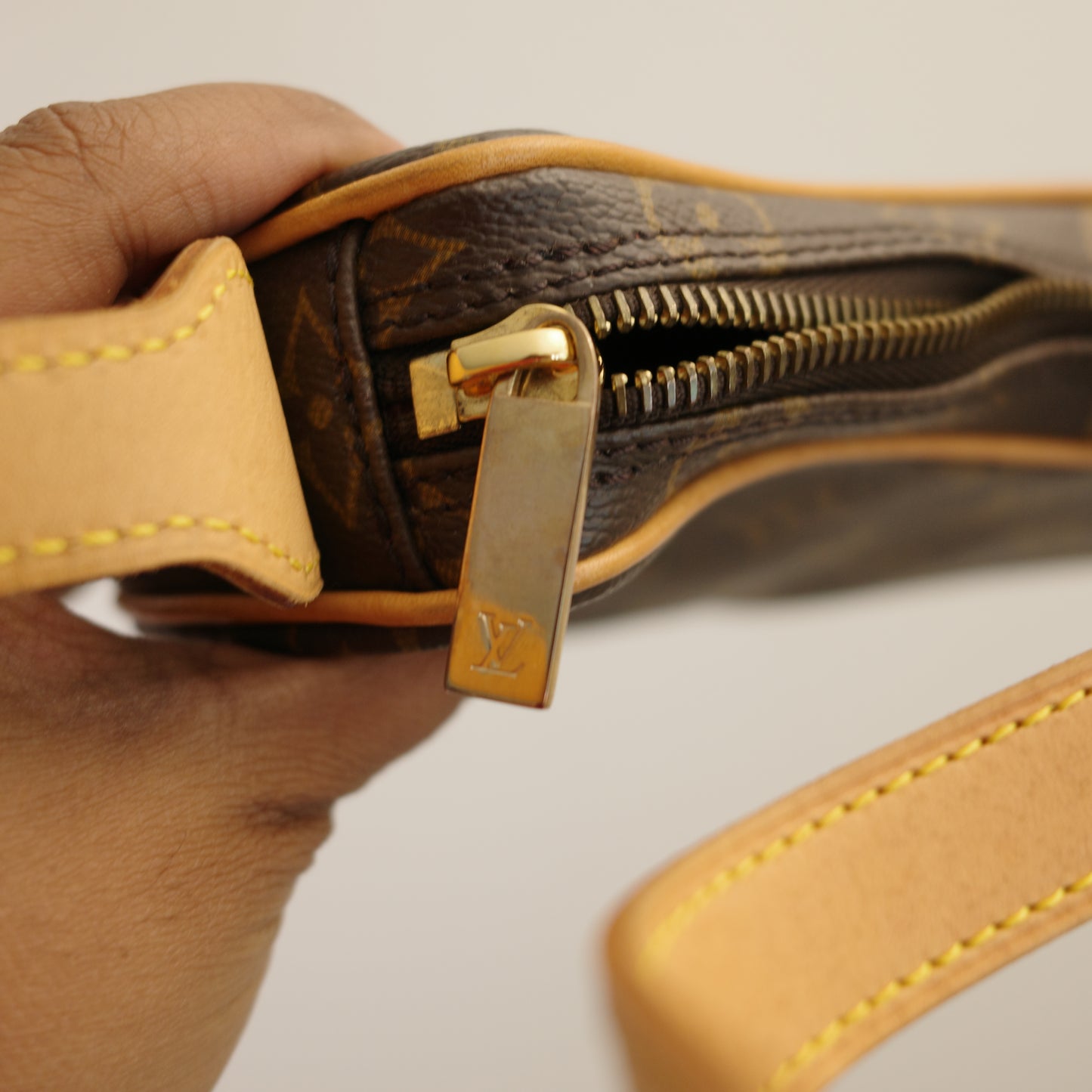 LOUIS VUITTON Monogram Croissant PM