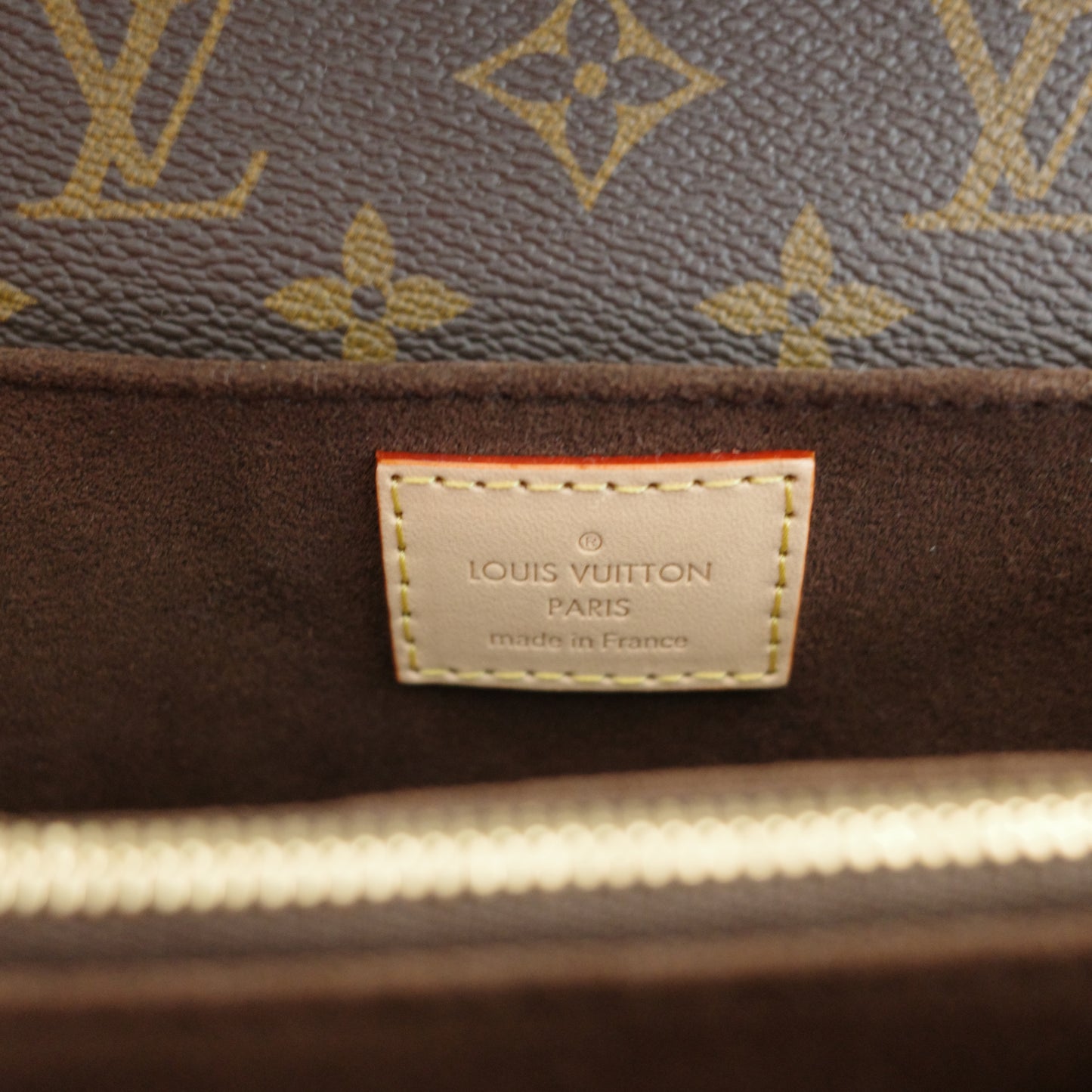 LOUIS VUITTON Monogram Pochette Metis East West