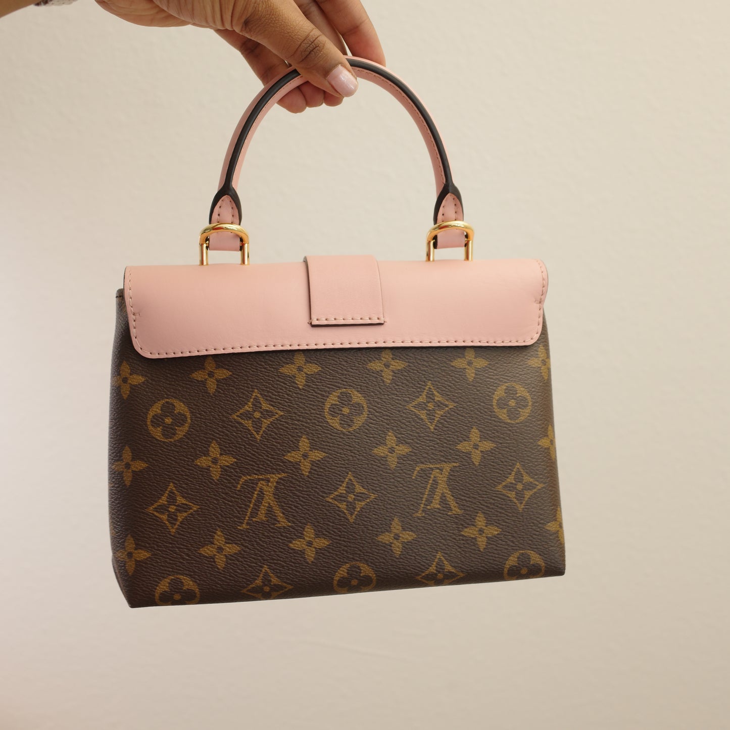 LOUIS VUITTON Locky BB Pink Monogram Crossbody Bag Rose Poudre