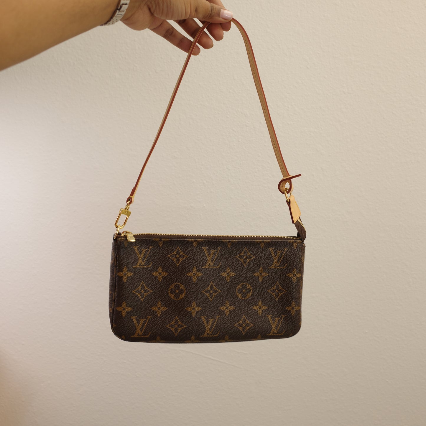 LOUIS VUITTON Monogram Pochette Accessoires