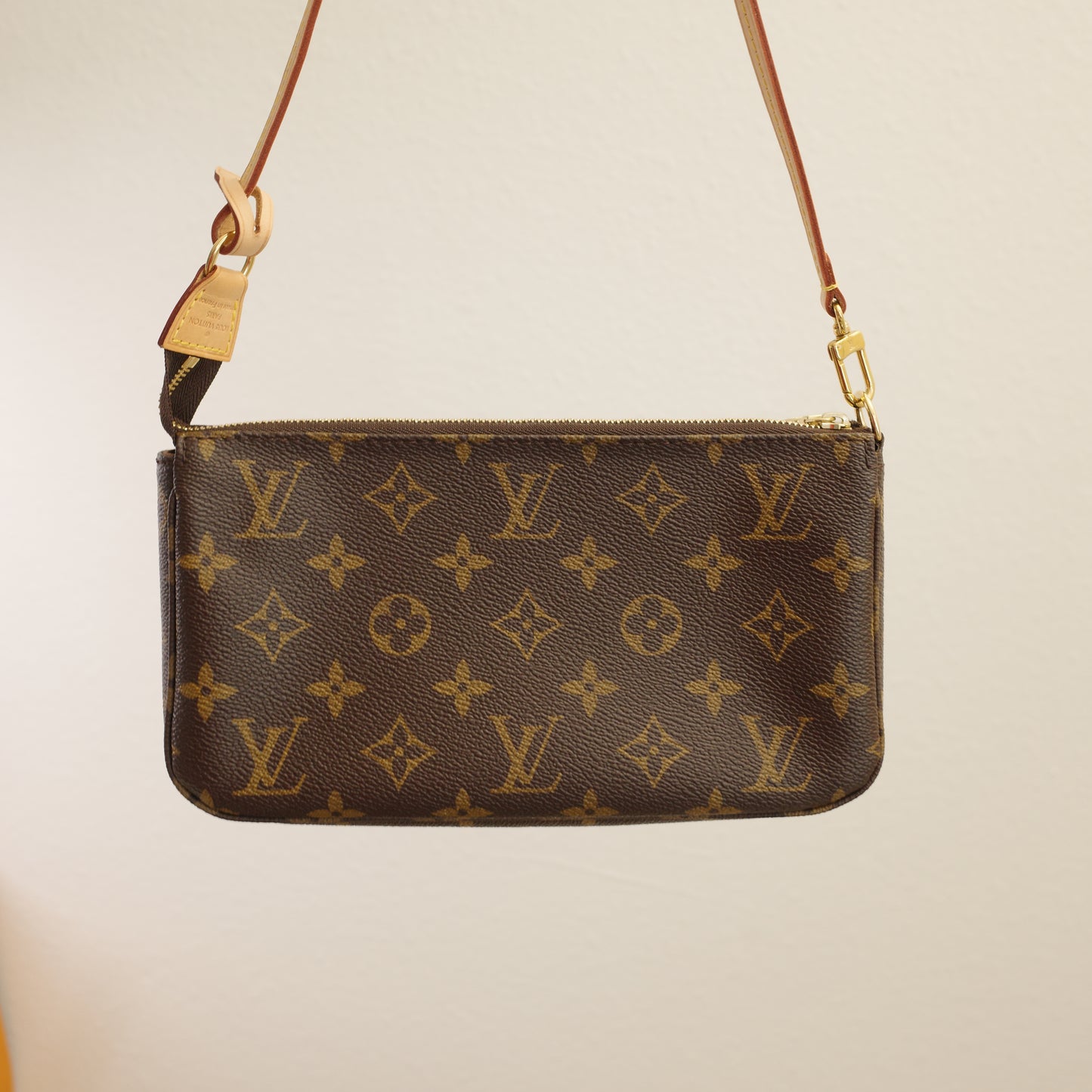 LOUIS VUITTON Monogram Pochette Accessoires